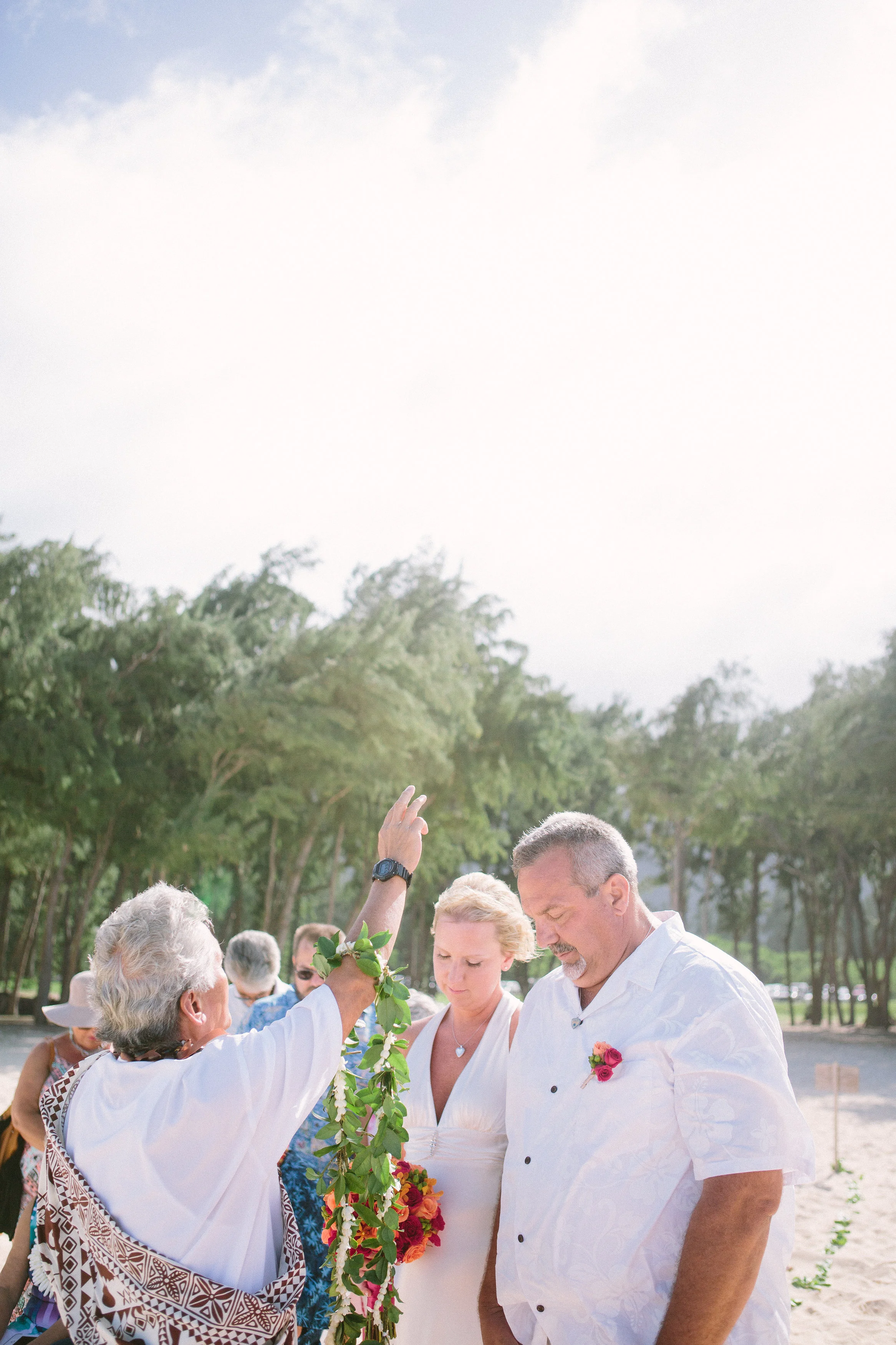 4-waimanalo-bay-beach-wedding.jpg