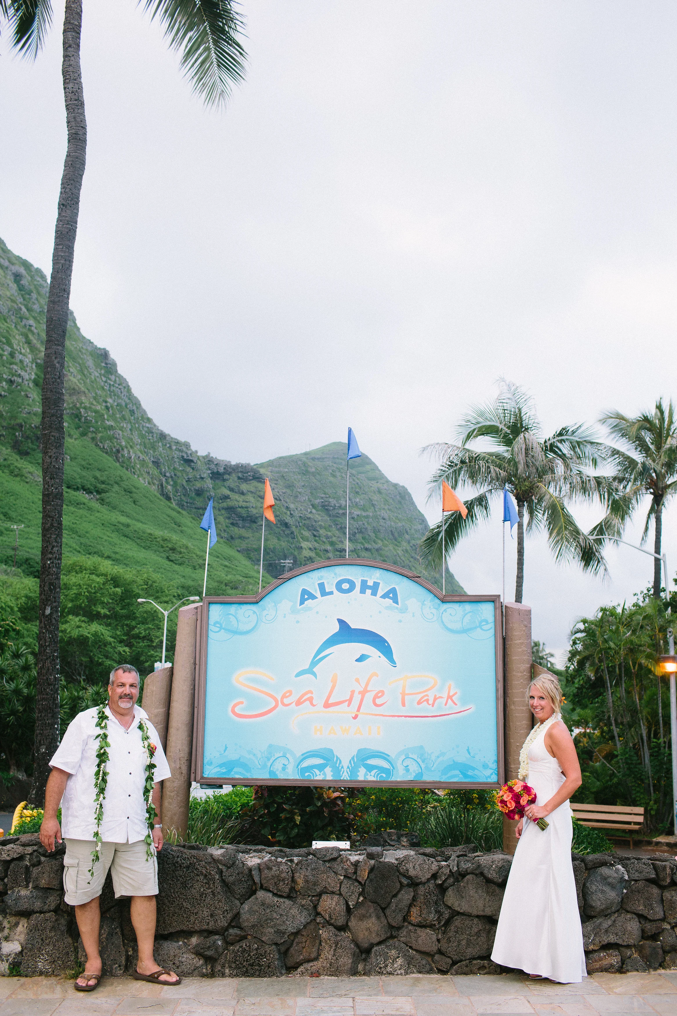 39-waimanalo-bay-beach-wedding.jpg