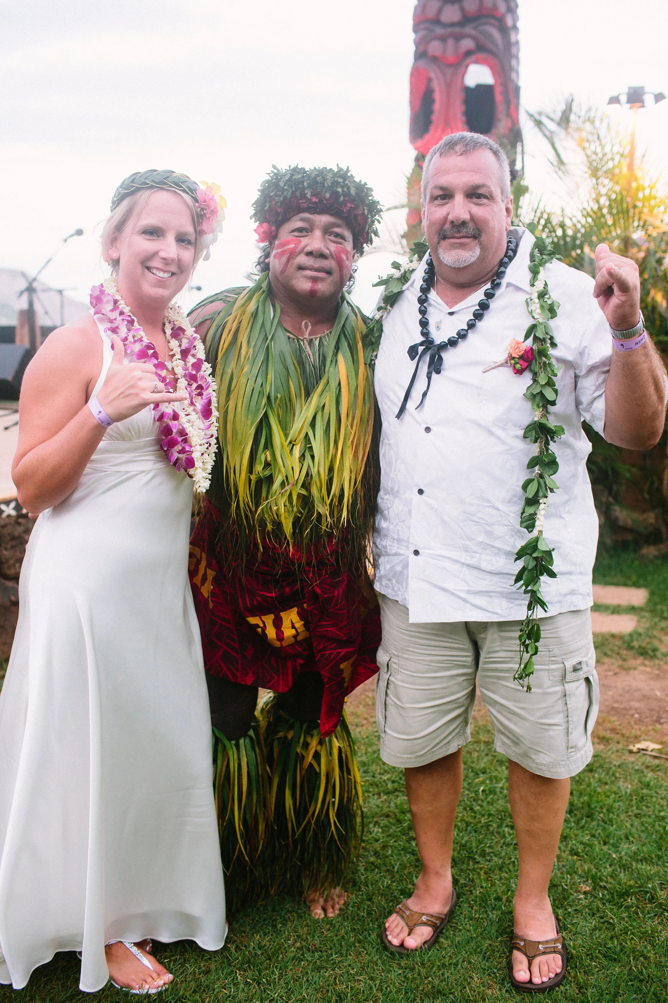 52-waimanalo-bay-beach-wedding.jpg