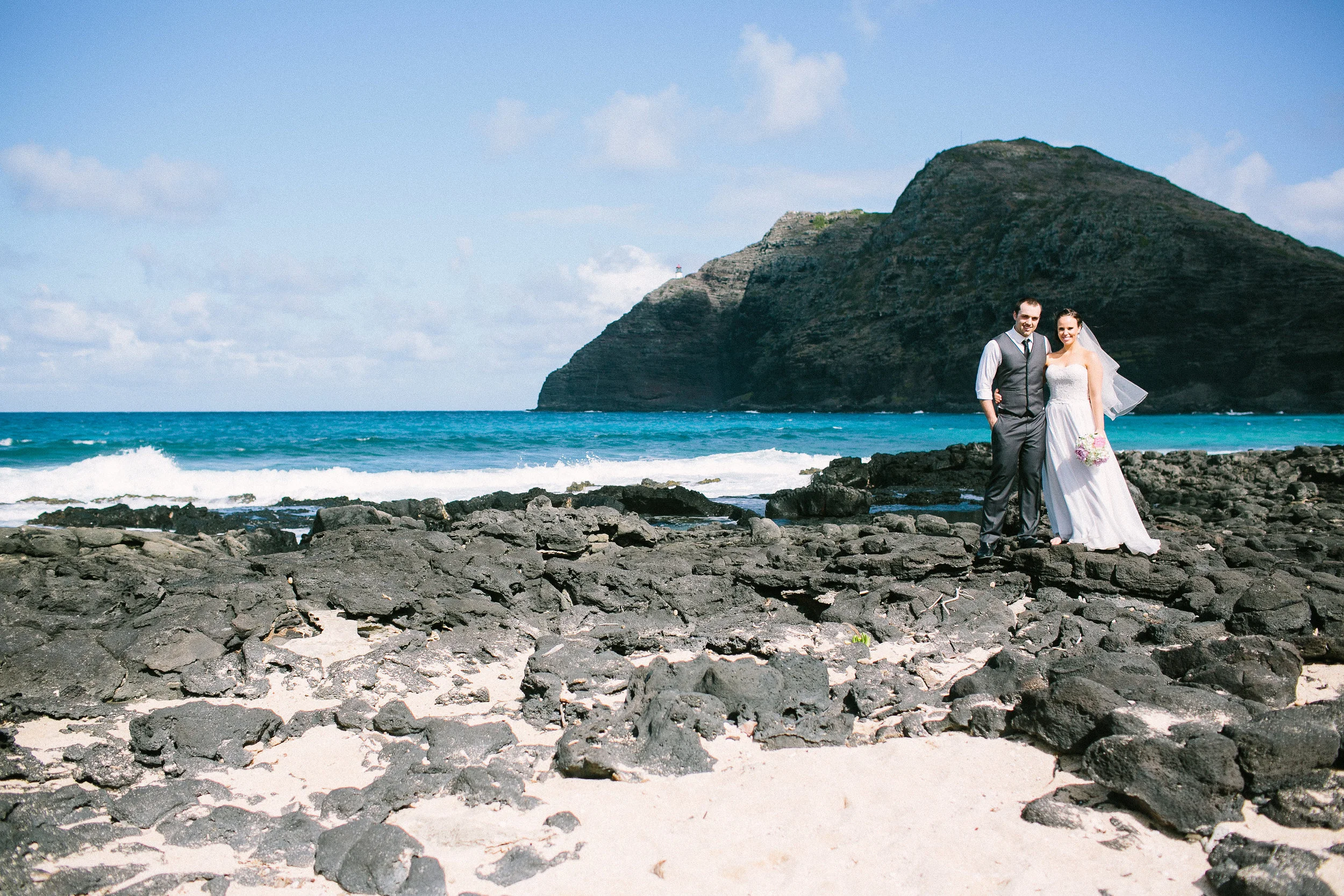 21-makapuu-beach-wedding-ceremony.jpg