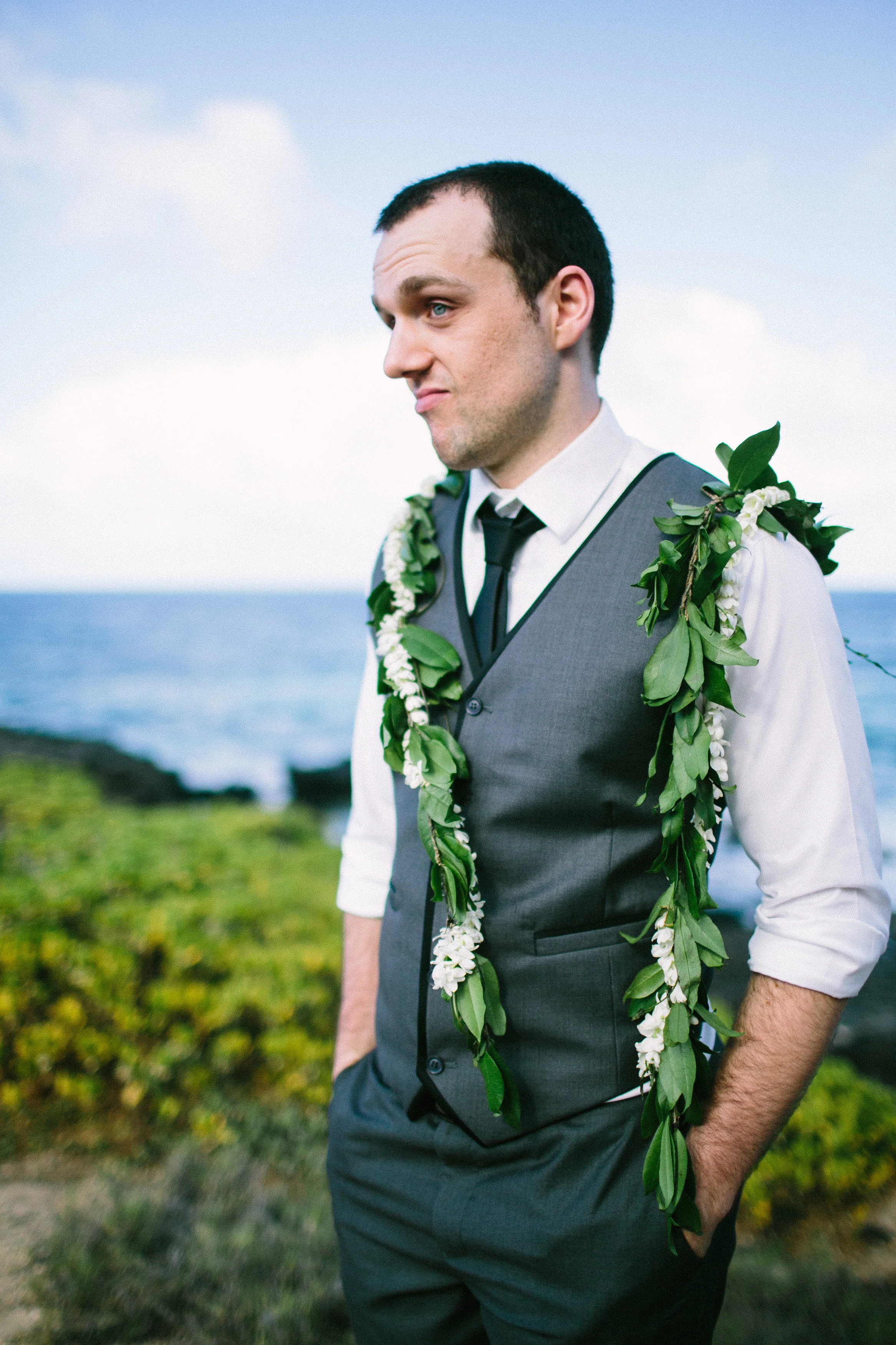 33-makapuu-beach-wedding-ceremony.jpg