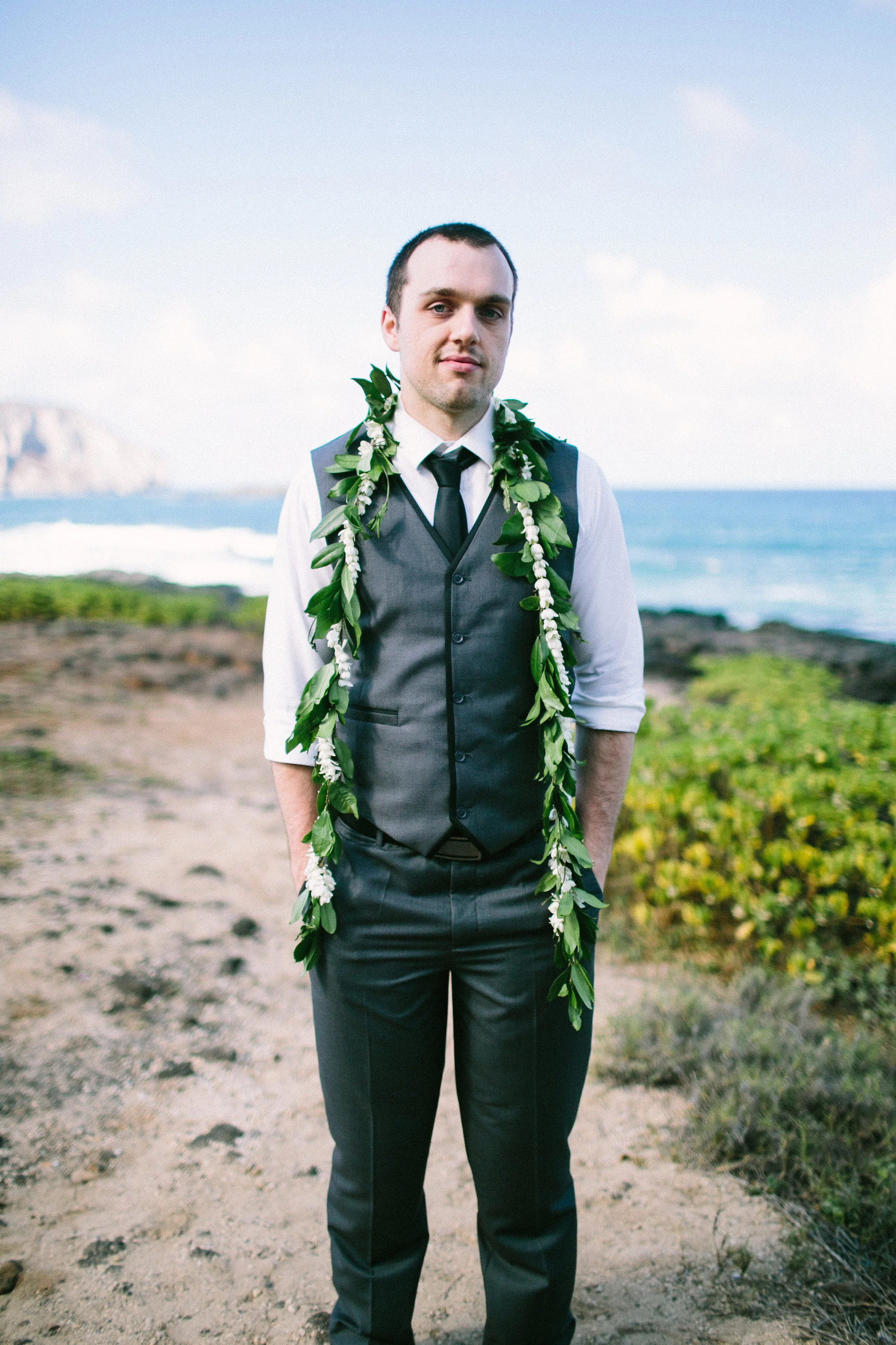 34-makapuu-beach-wedding-ceremony.jpg