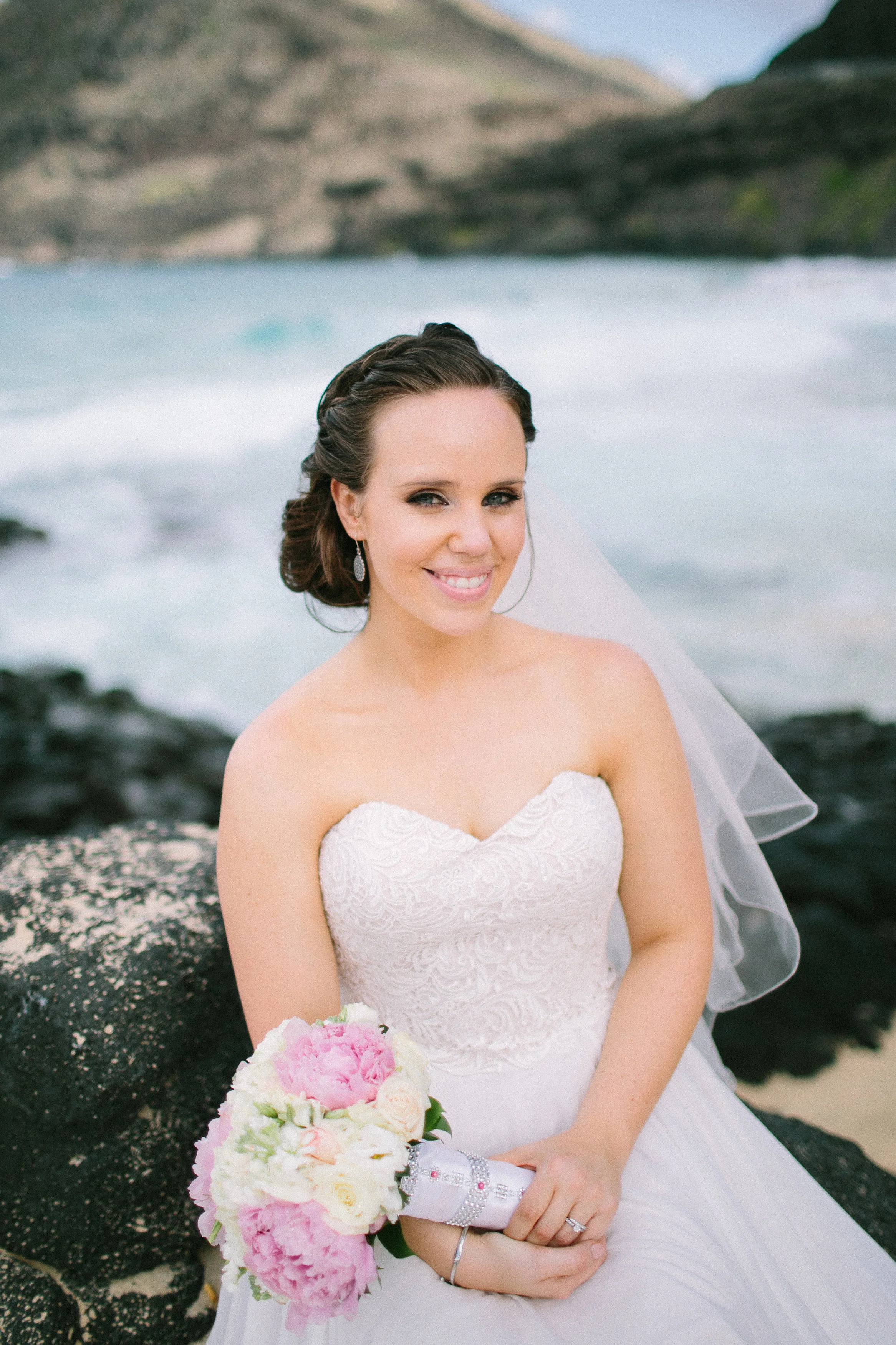 40-makapuu-beach-wedding-ceremony.jpg