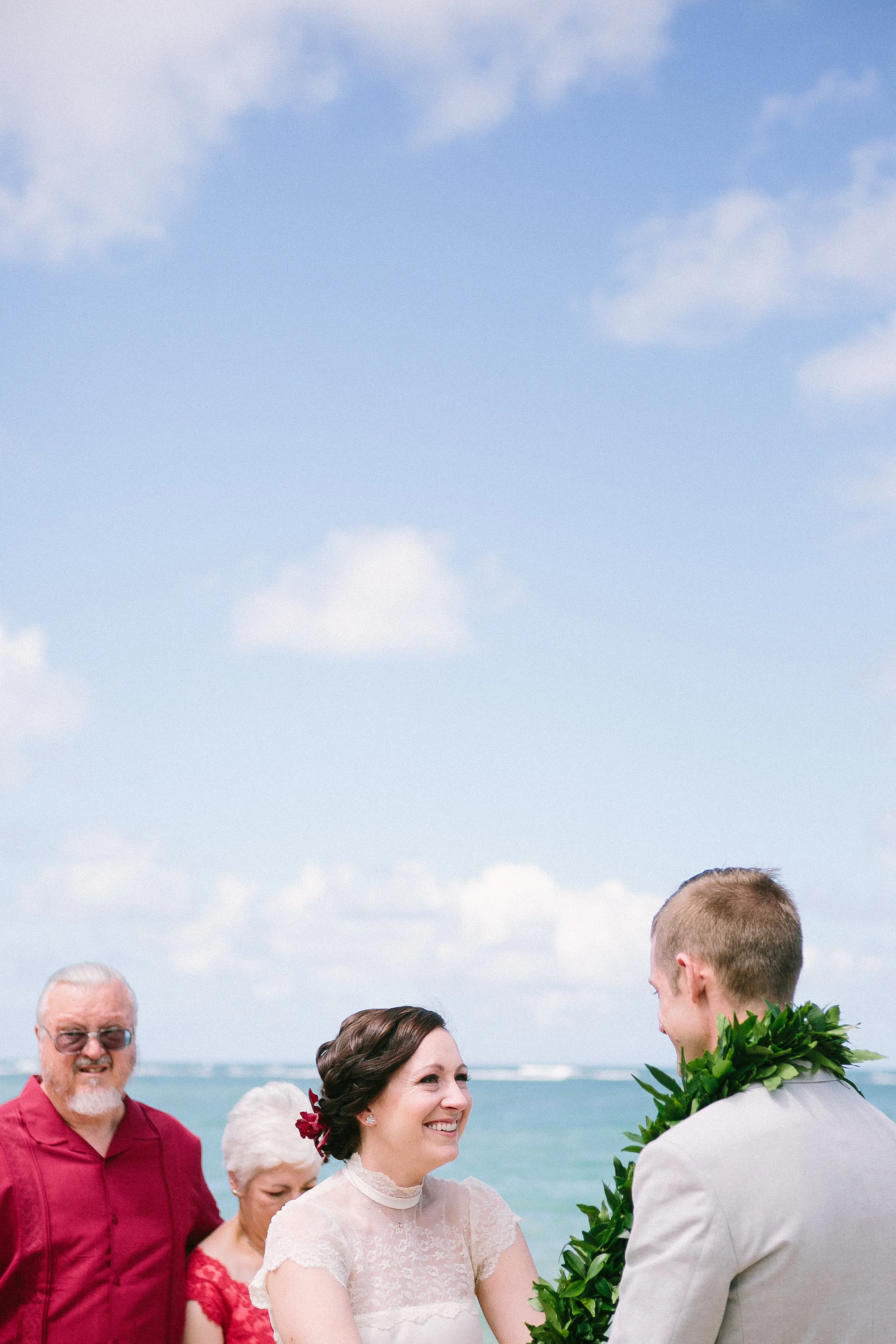 9-hauula-beach-wedding.jpg