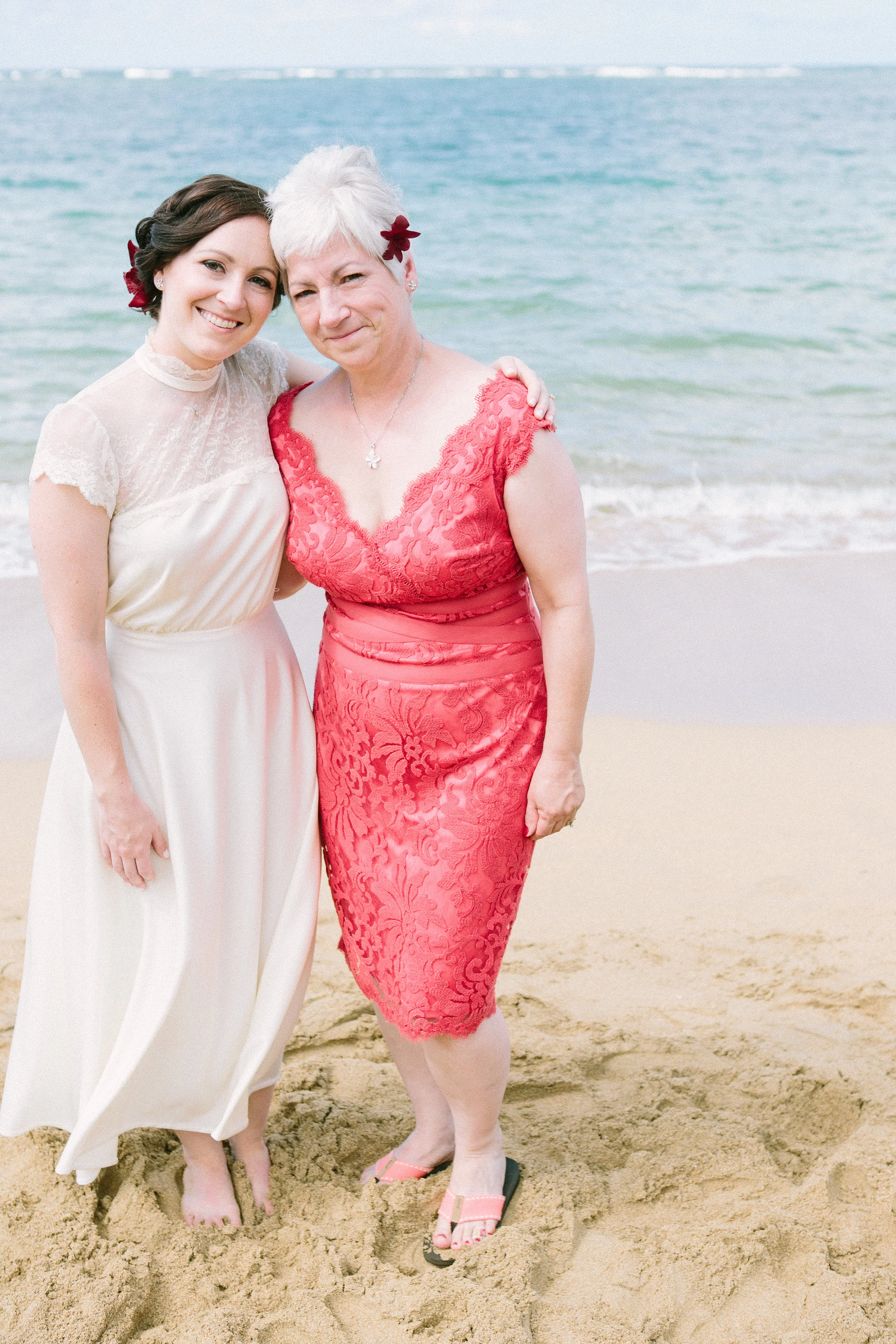 21-hauula-beach-wedding.jpg