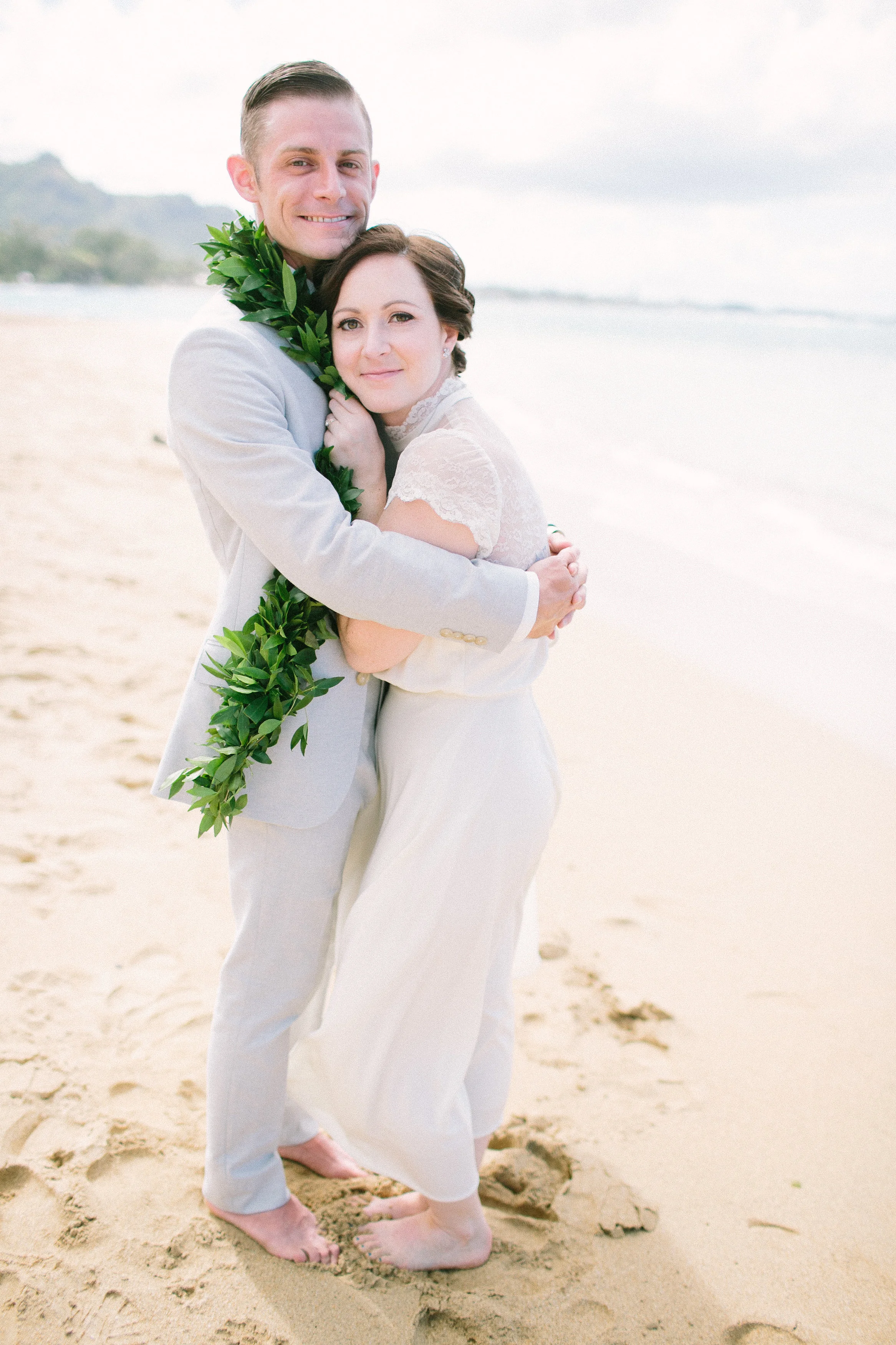 27-hauula-beach-wedding.jpg