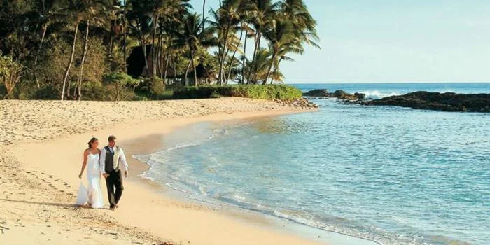 Paradise Cove Beach is a little private bay on the West Shore of O'ahu.&nbsp;