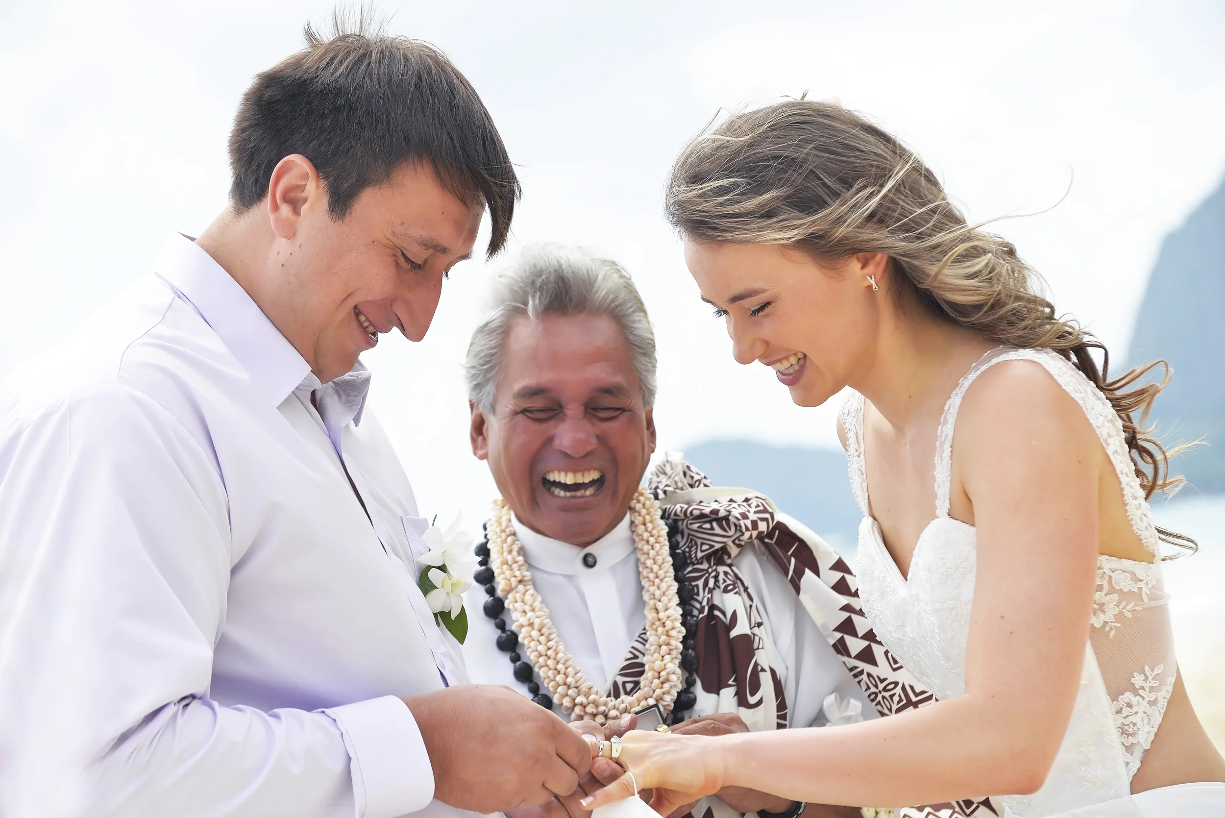 3-waimanlo-morning-beach-ceremony.jpg