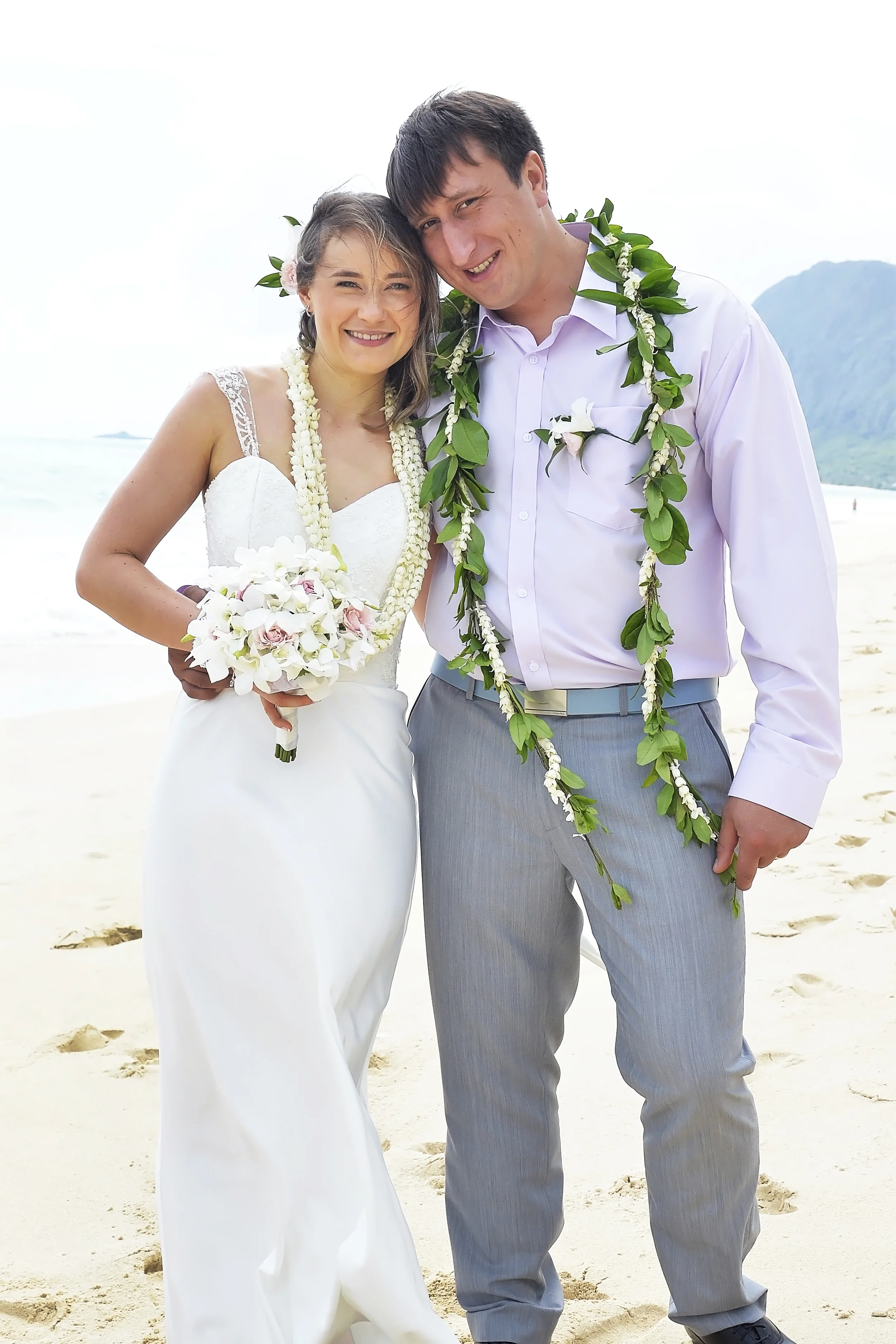 9-waimanlo-morning-beach-ceremony.jpg
