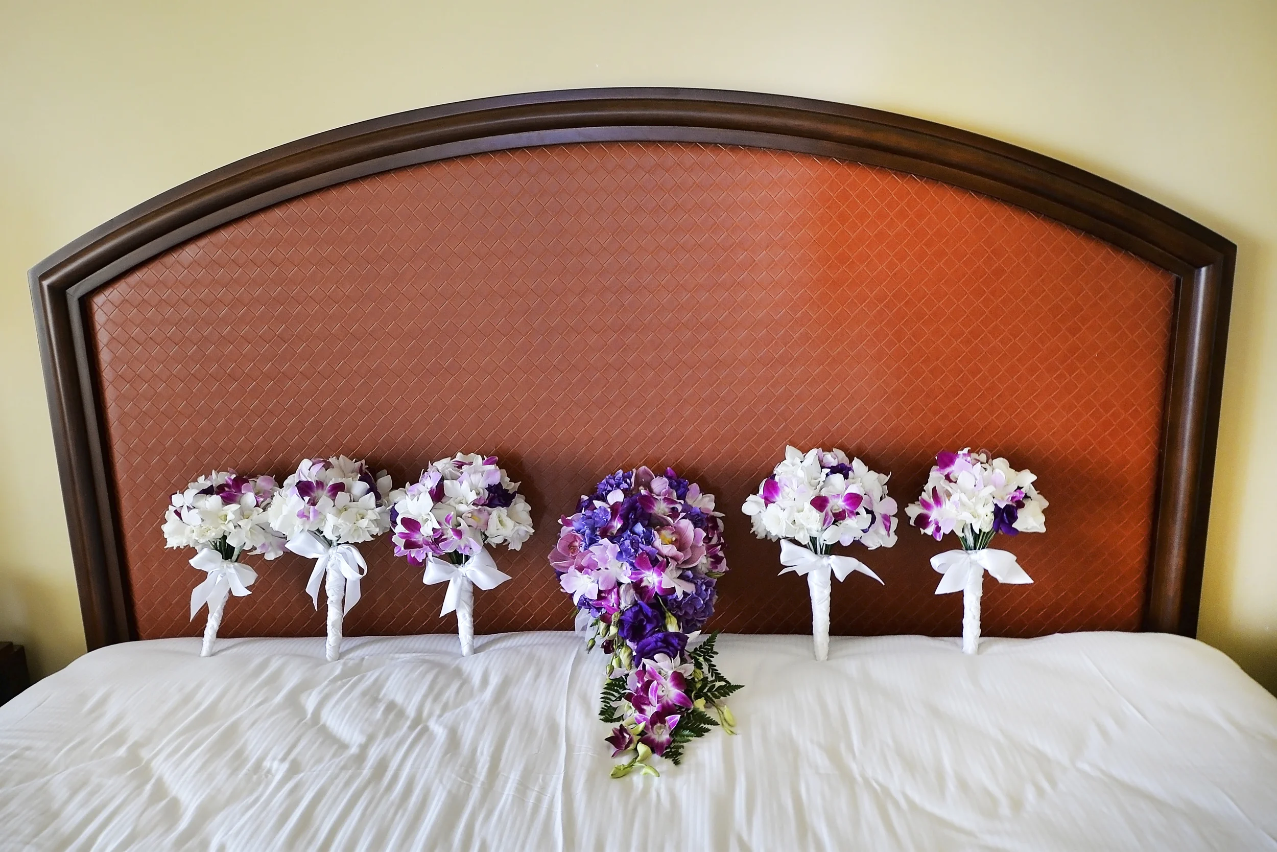 4-hilton-hawaiian-village-wedding.jpg