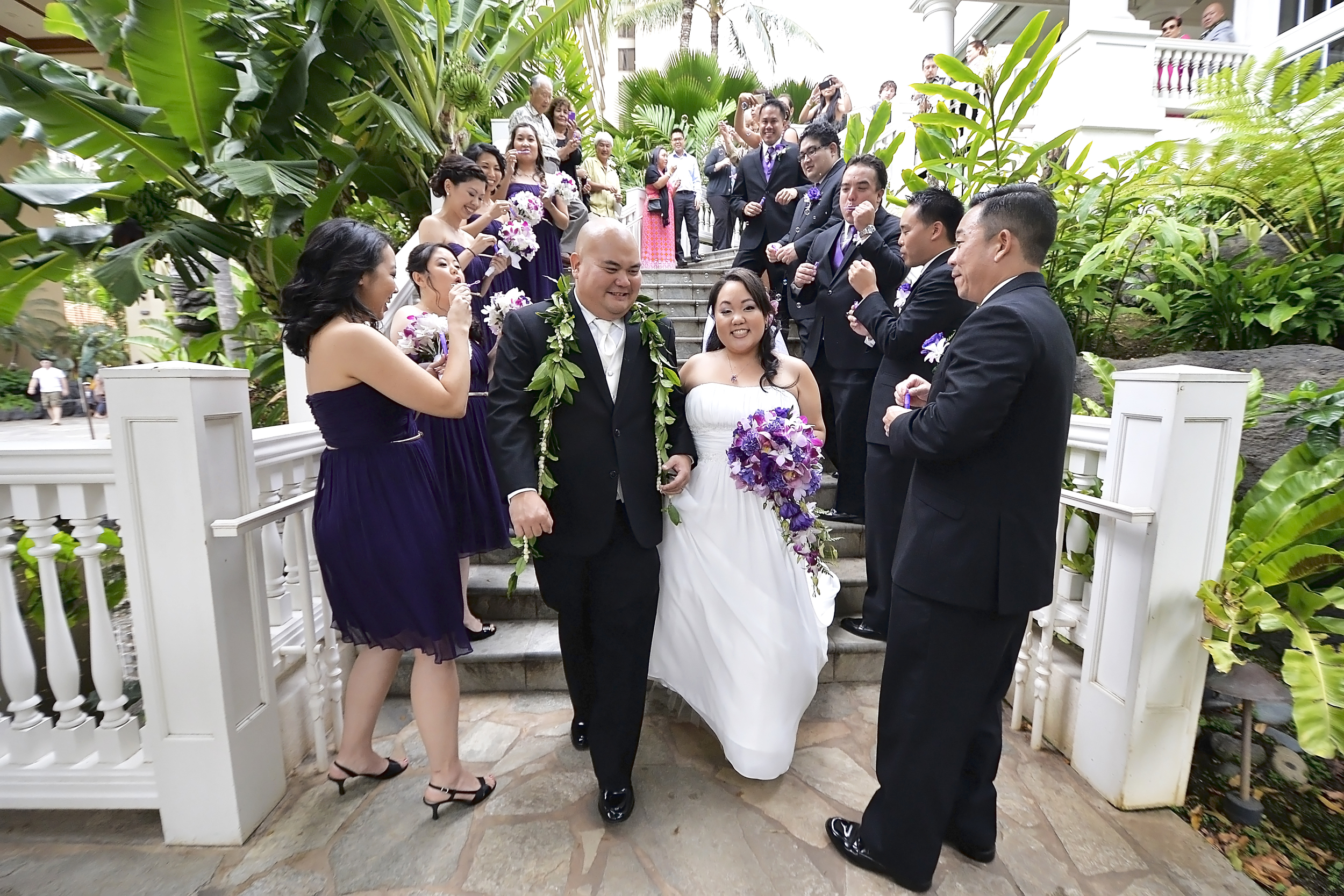21-crystal-chapel-hilton-hawaiian-village-wedding.jpg