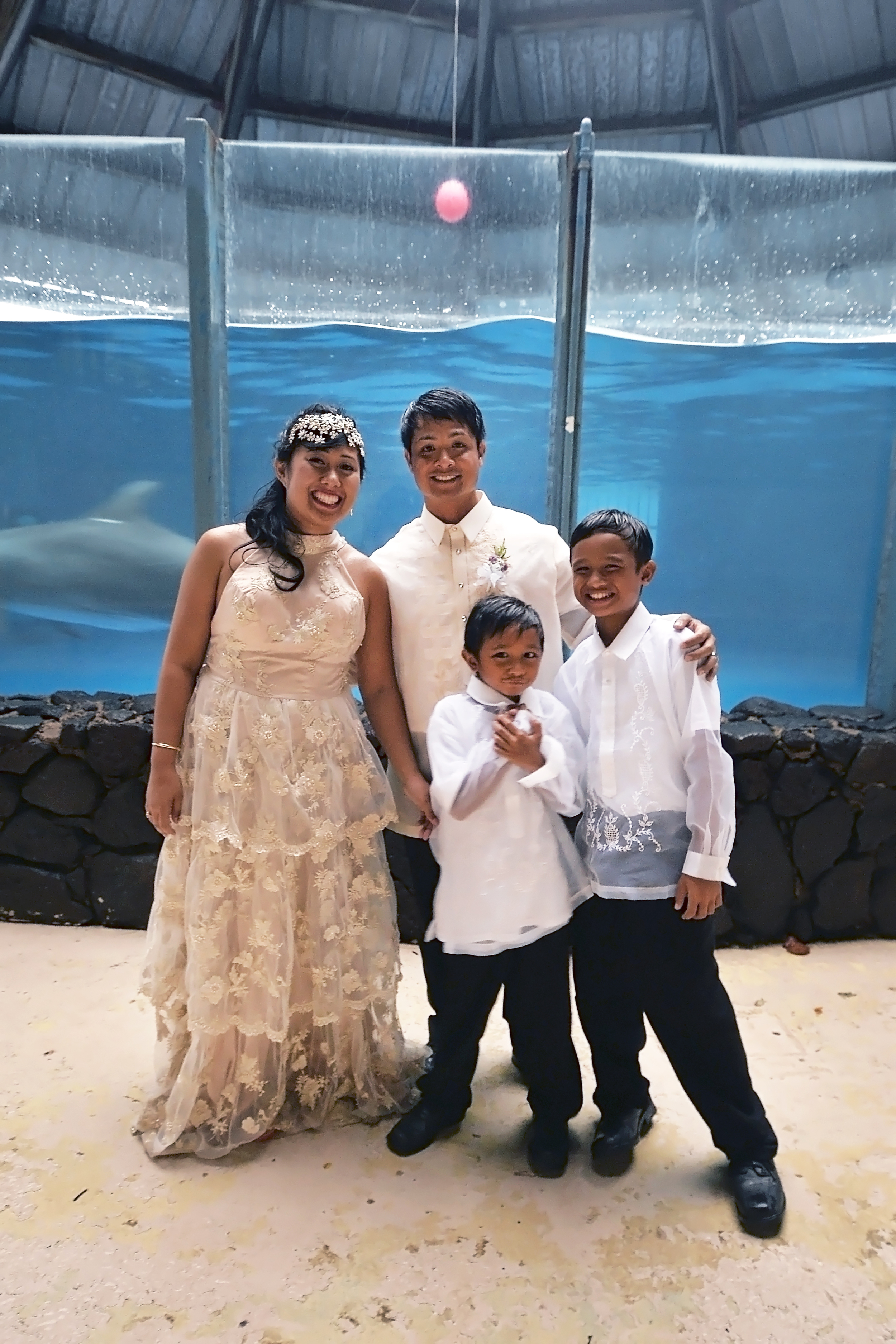 29-sea-life-park-hawaii-wedding.jpg