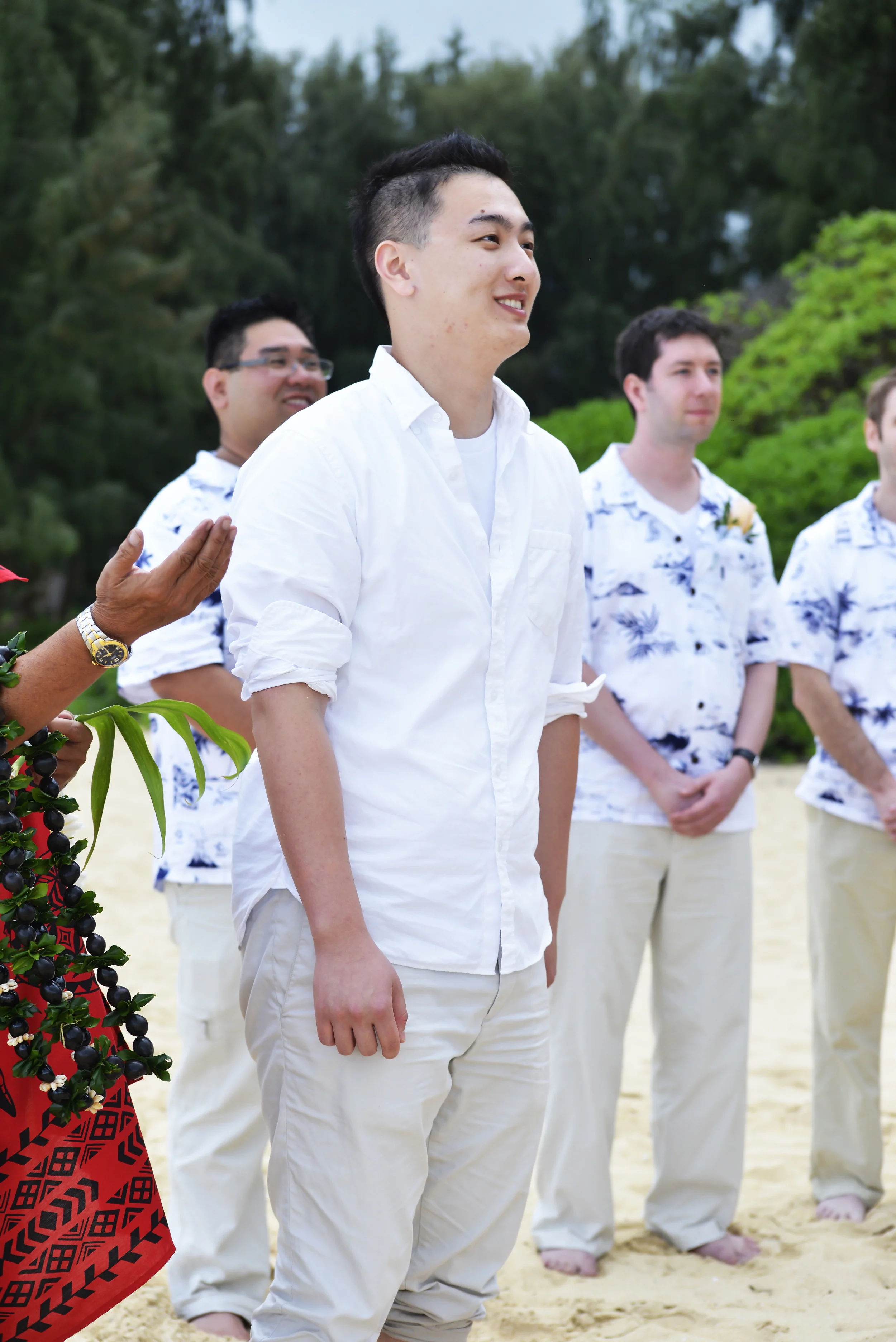 9-waimanalo-bay-beach-hawaii-wedding.jpg