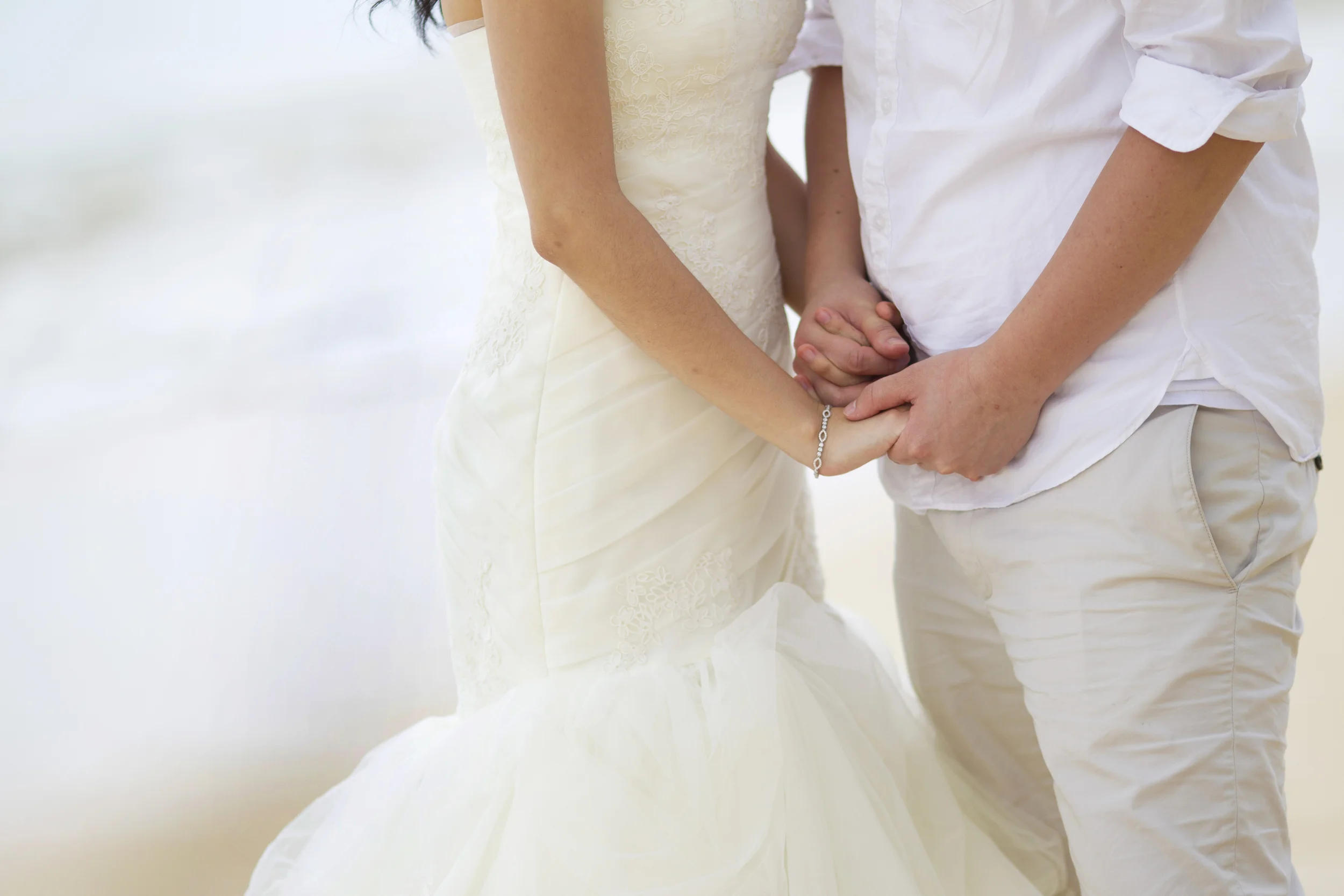 25-waimanalo-bay-beach-hawaii-wedding.jpg