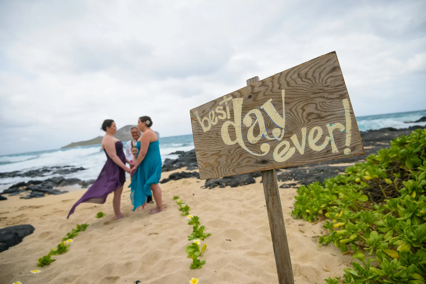 13-makapuu-beach-ceremony.jpg