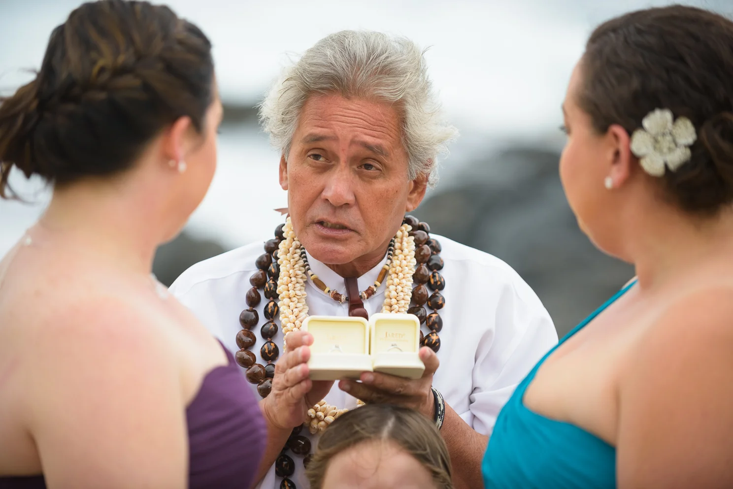 15-makapuu-beach-ceremony.jpg
