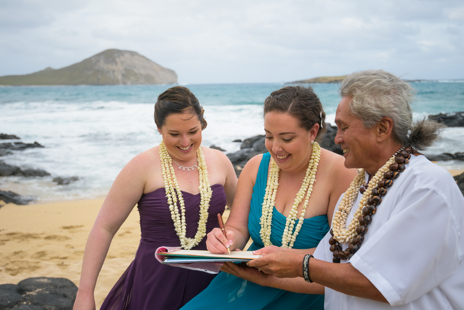 30-makapuu-beach-ceremony.jpg