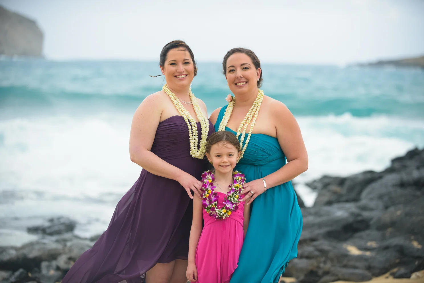 37-intimate-beach-ceremony-hawaii.jpg