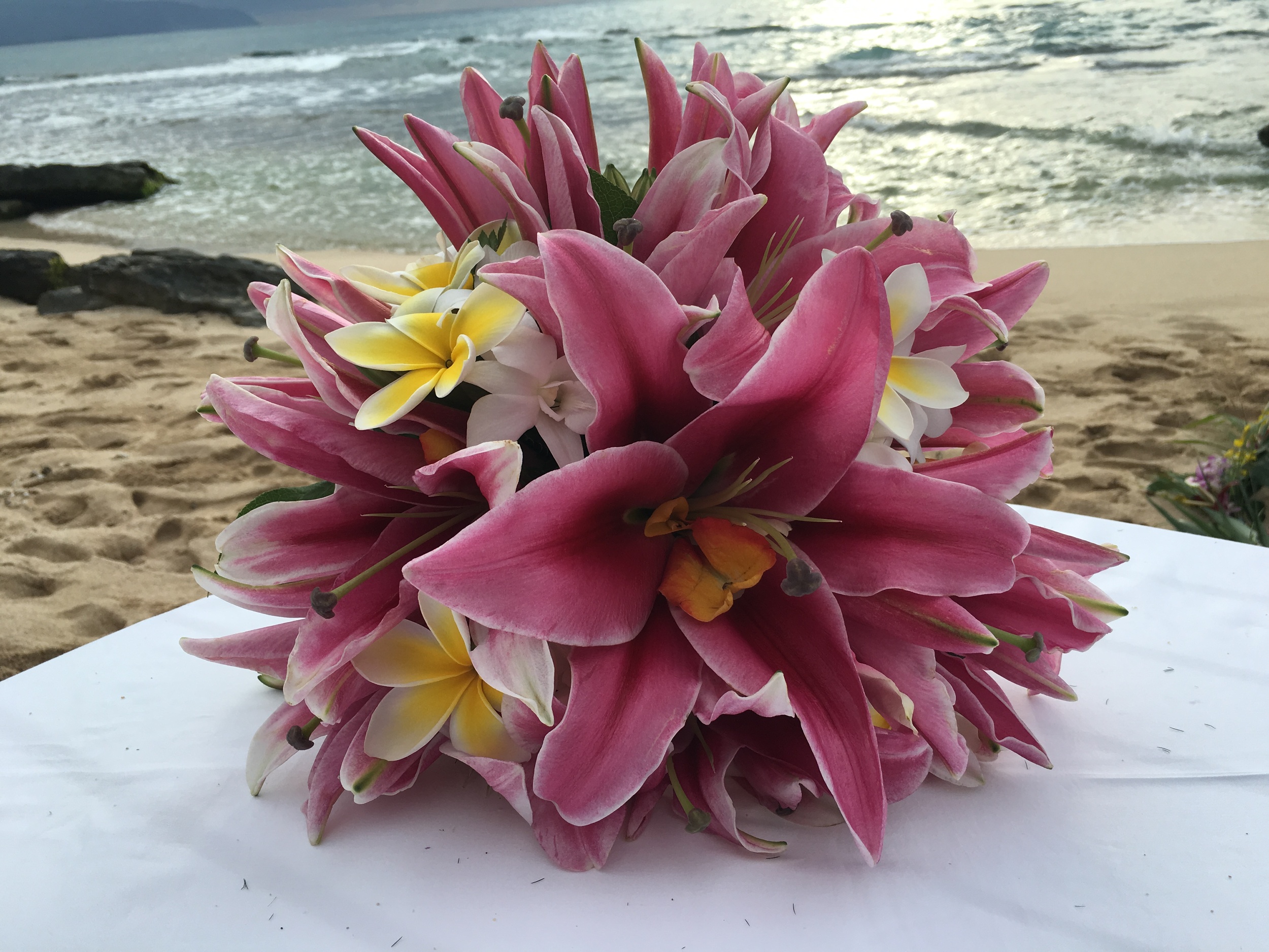 stargazer-lilly-bouquet