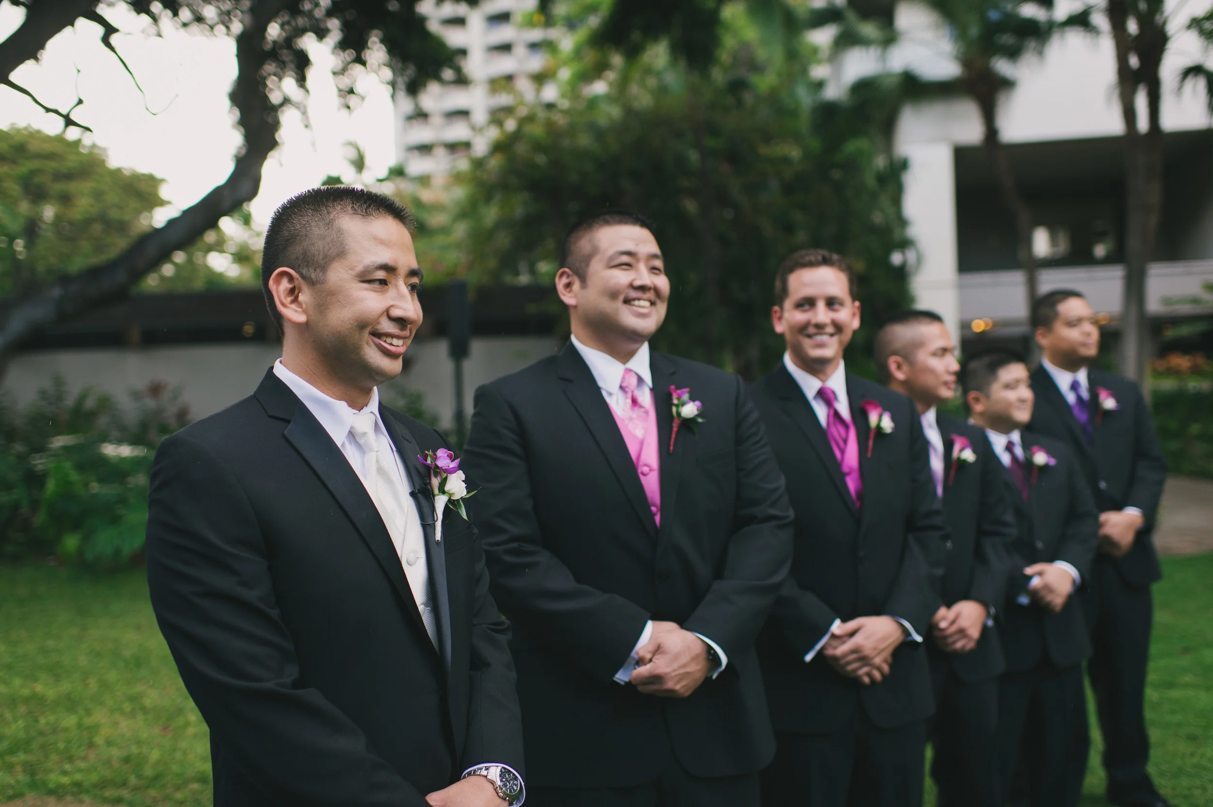 25-hale-koa-hotel-wedding-ceremony.jpg