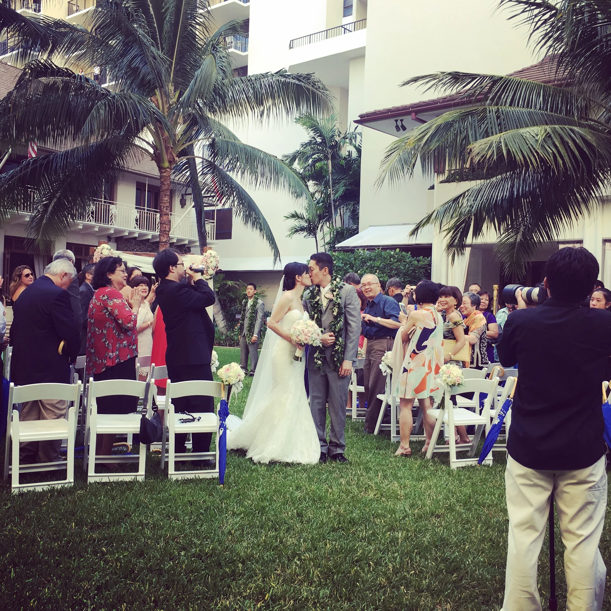 1-halekulani-hotel-wedding.JPG