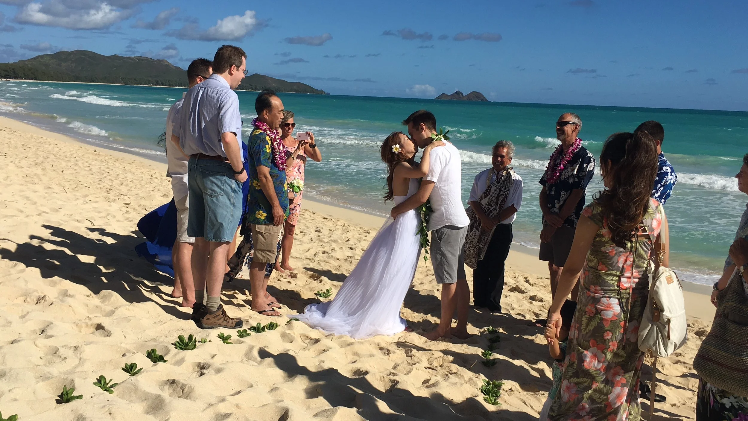 7-waimanalo-oahu-beach-wedding.JPG.JPG