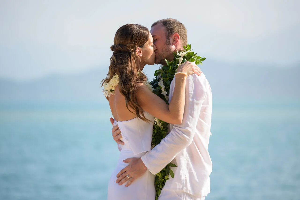hawaii beach wedding
