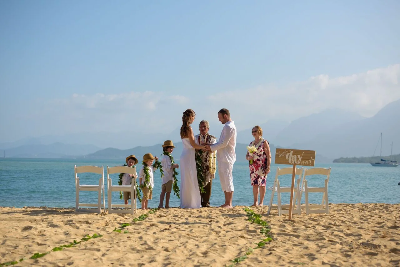 hawaii beach wedding