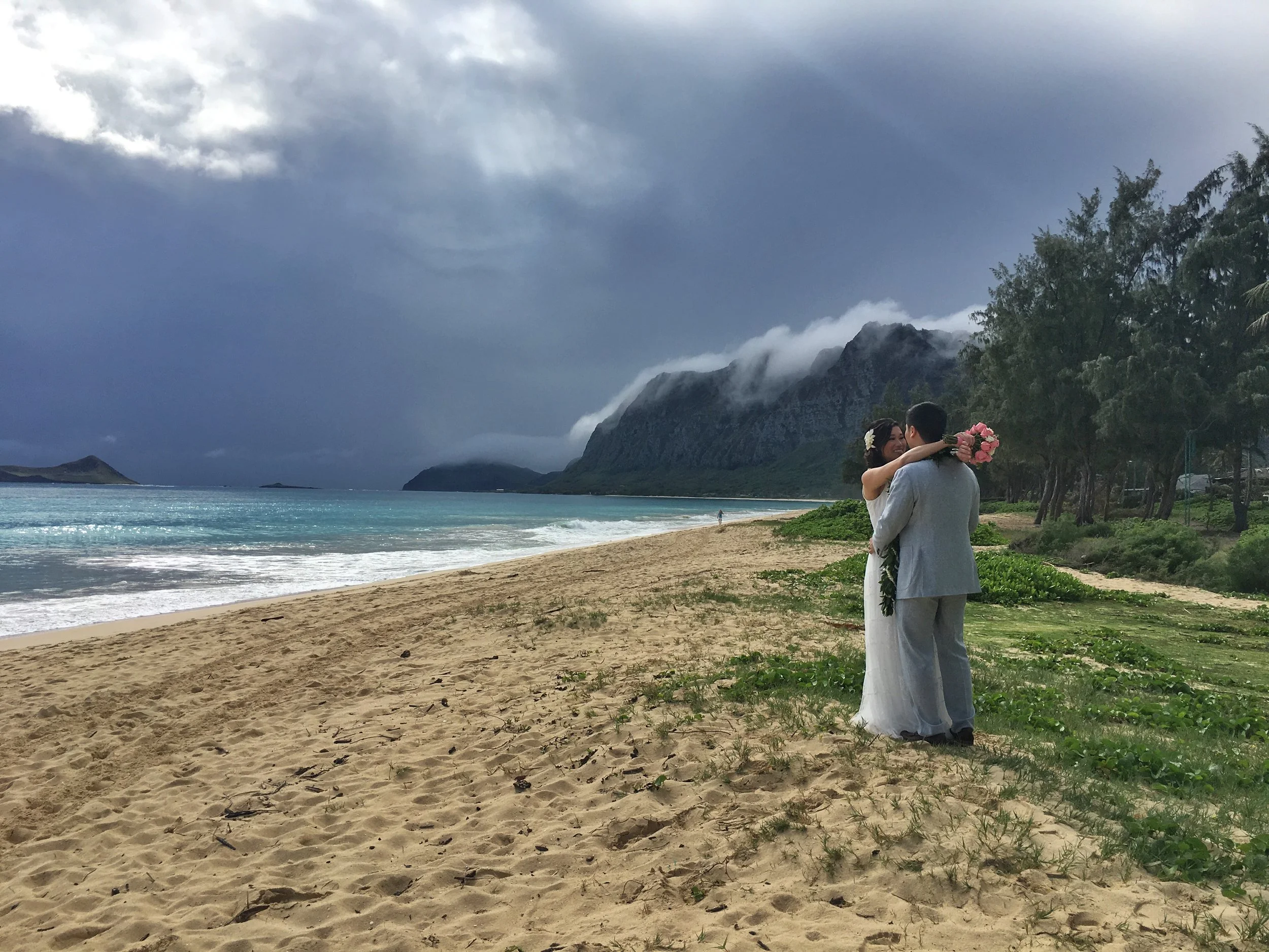 waimanalo-beach-wedding-2.jpg