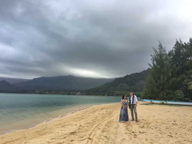 kualoa-ranch-secret-island-beach-wedding-1.jpg