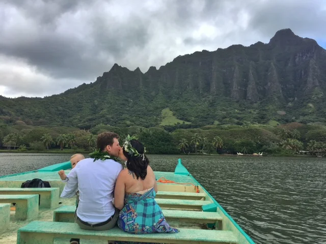 kualoa-ranch-secret-island-beach-wedding-10.jpg