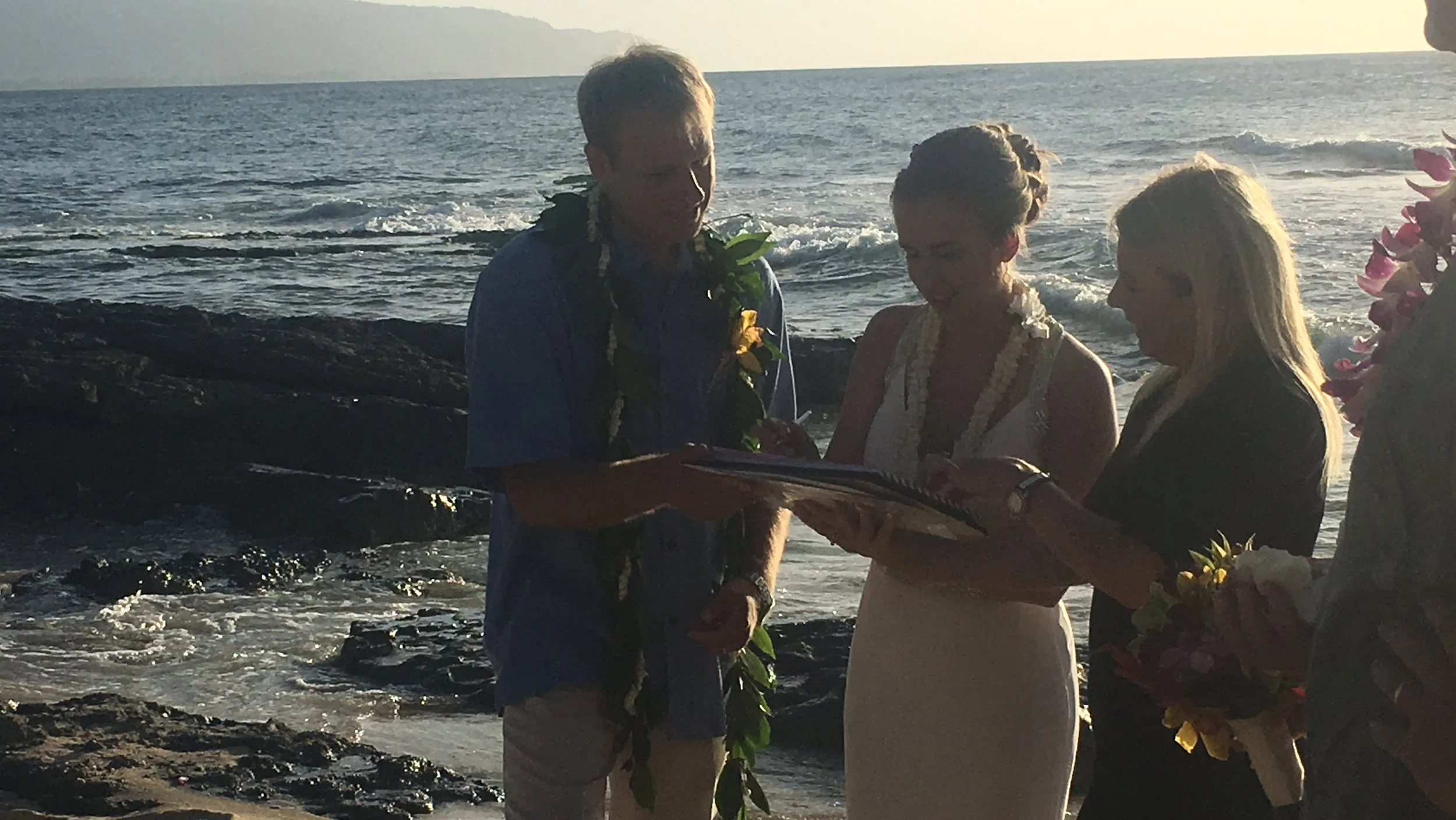 5-north-shore-hawaii-wedding.JPG