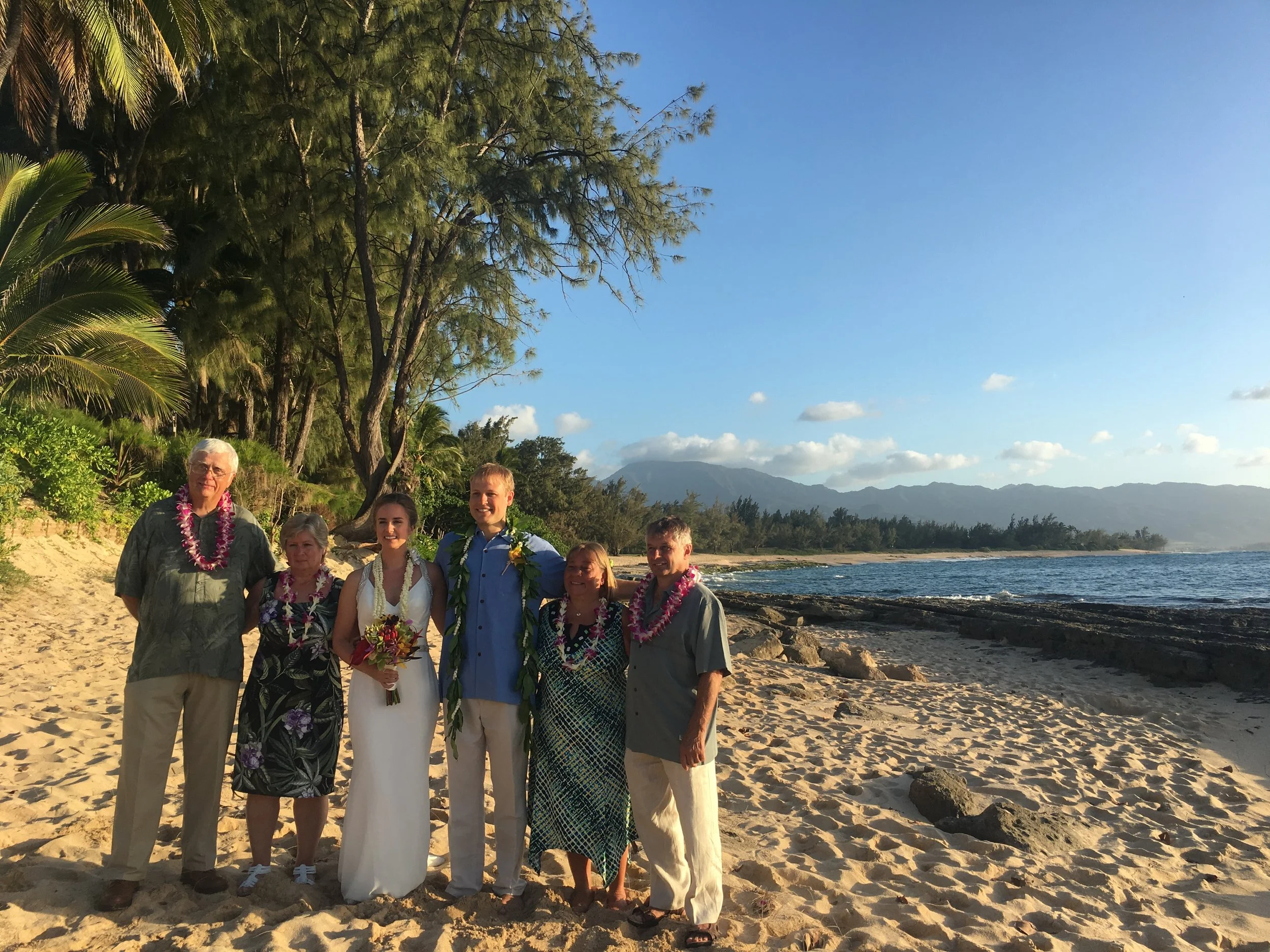 6-north-shore-hawaii-wedding.JPG