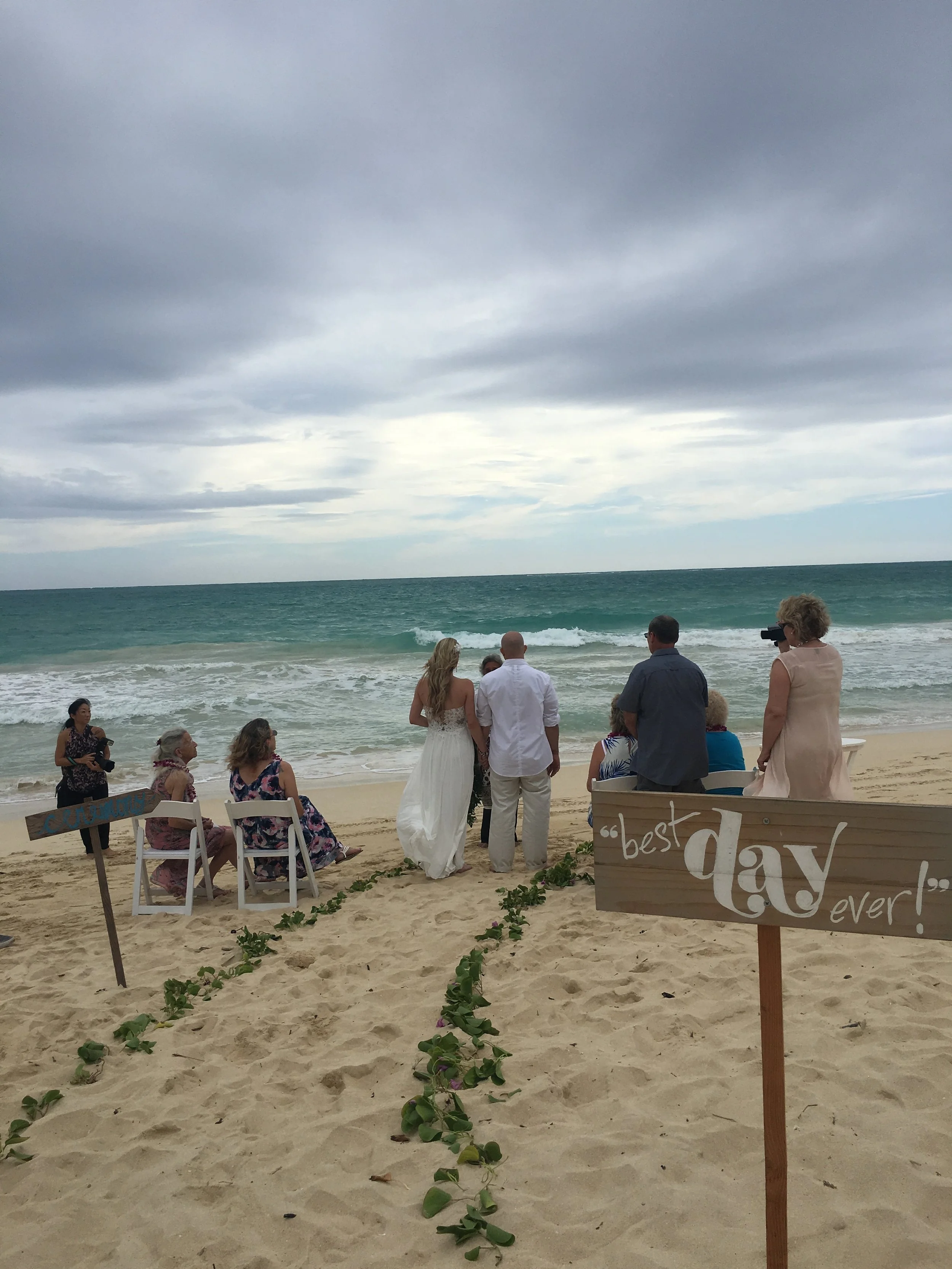 3-waimanalo-beach-wedding.JPG