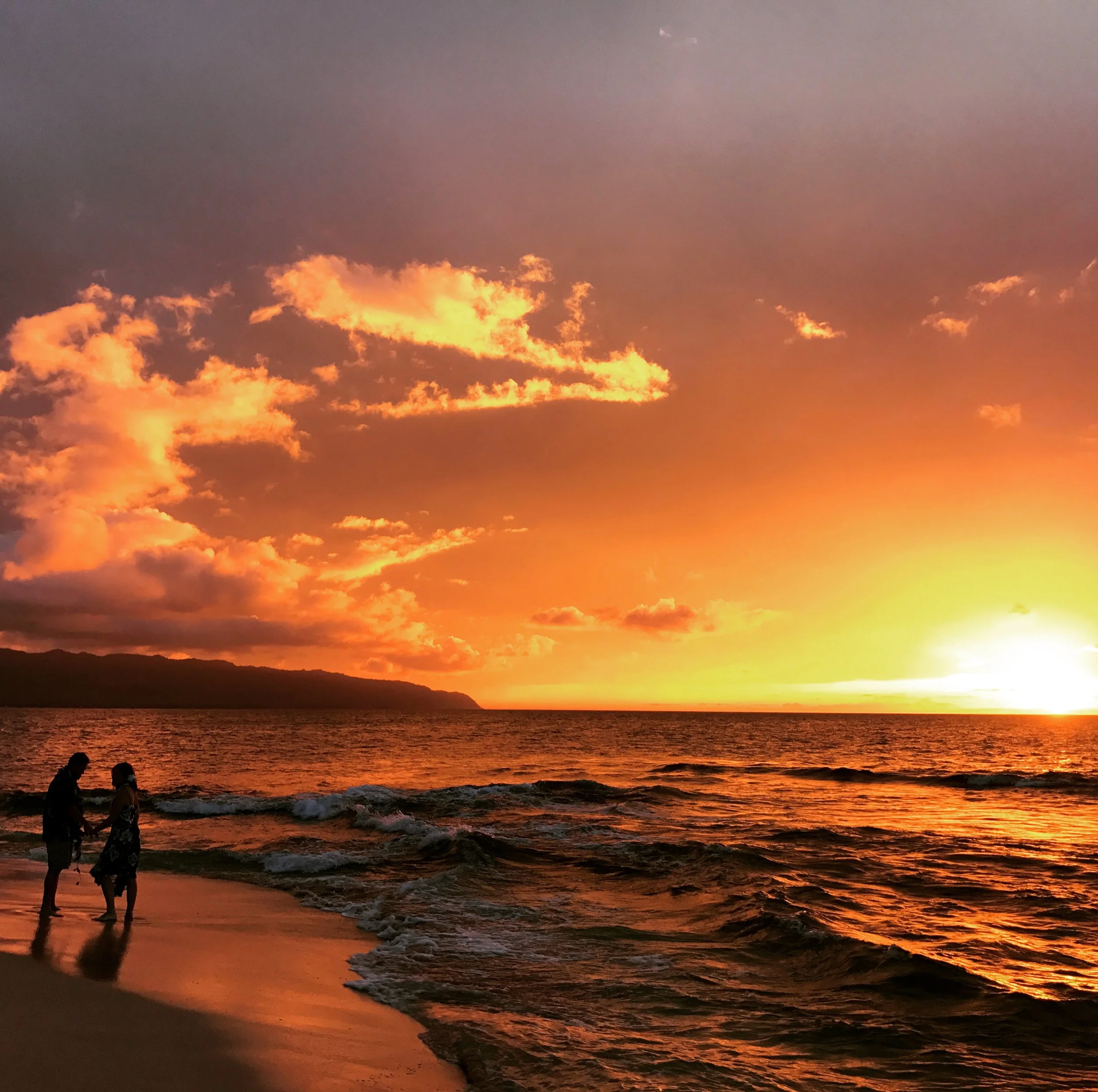 hawaii-sunset-wedding