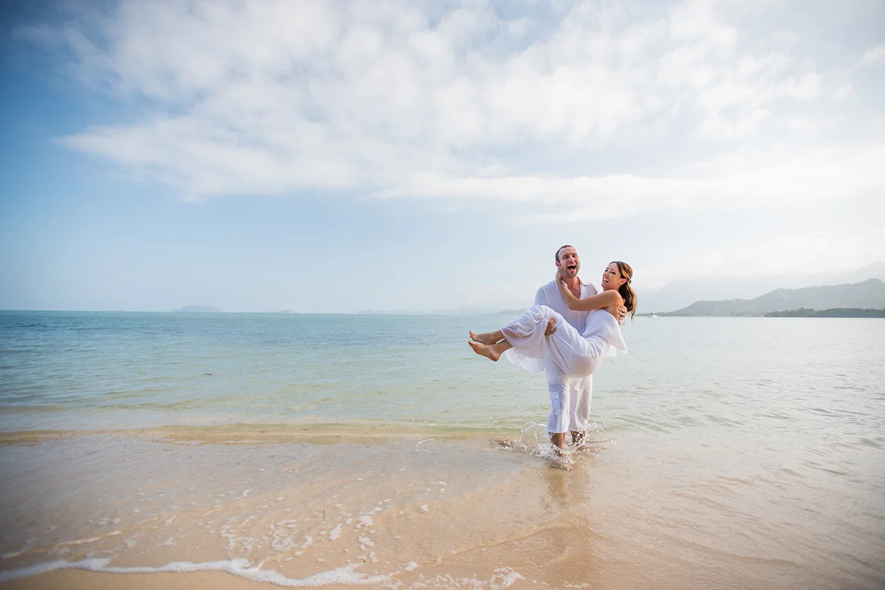 hawaii-beach-wedding.jpg