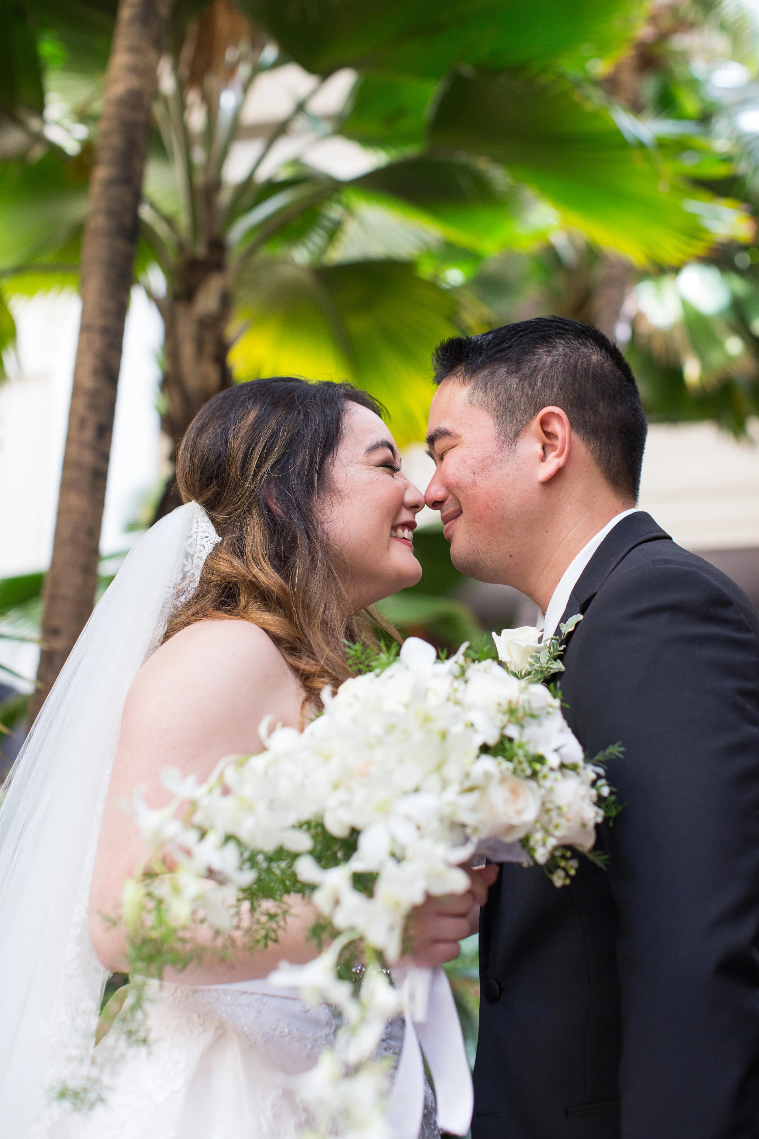 1-waikiki-hawaii-wedding.jpg