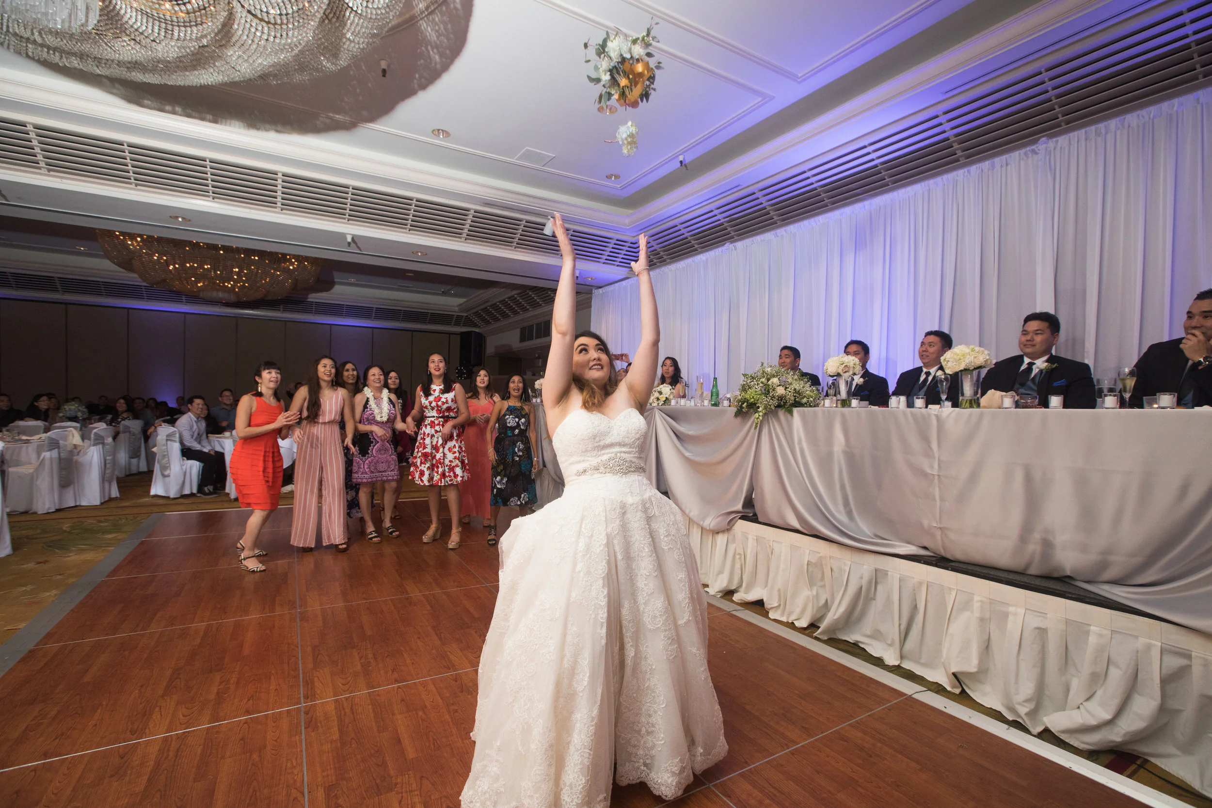 43-waikiki-hyatt-regency-hotel-wedding.jpg