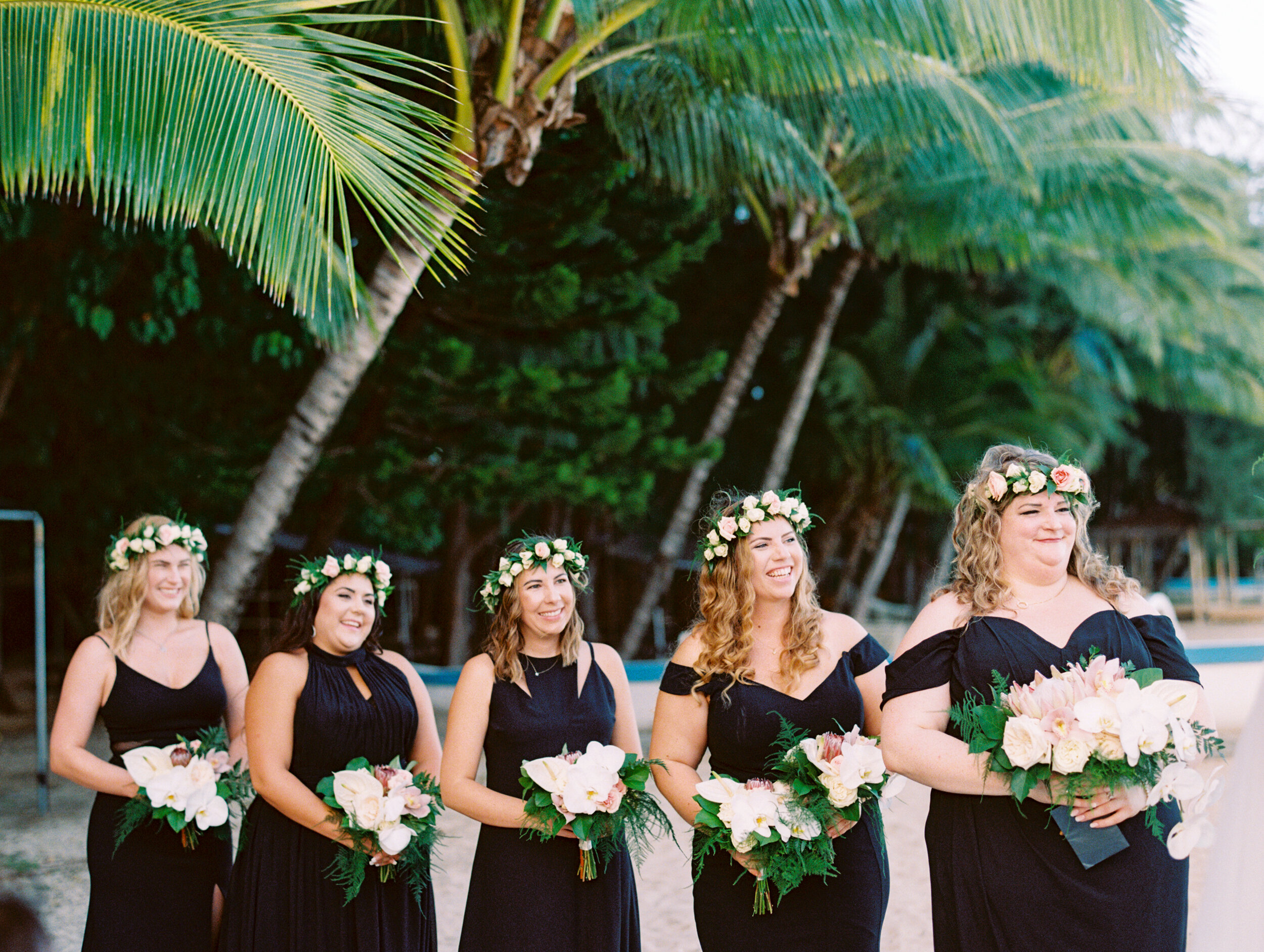 secret-island-oahu-wedding