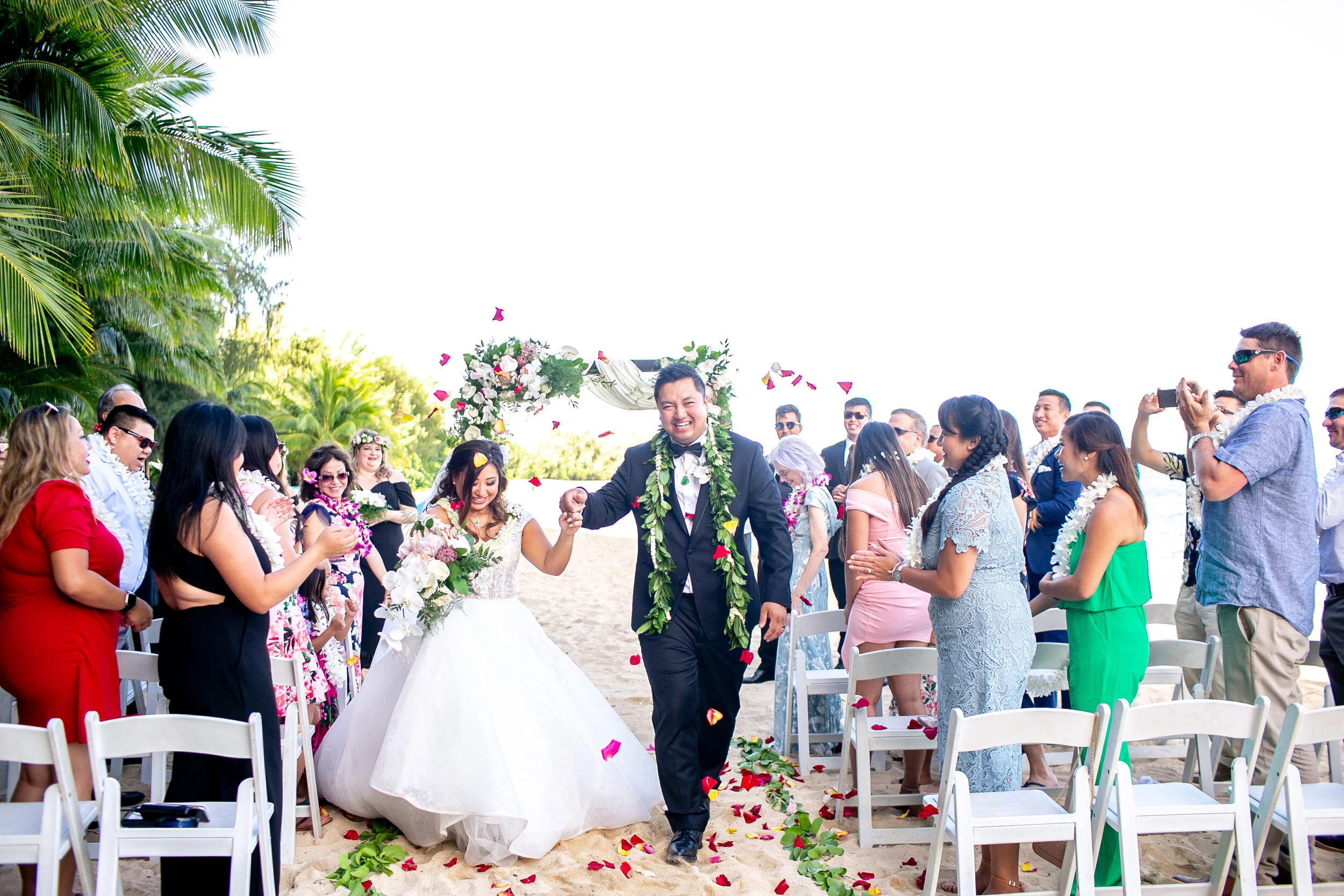 secret-island-oahu-wedding
