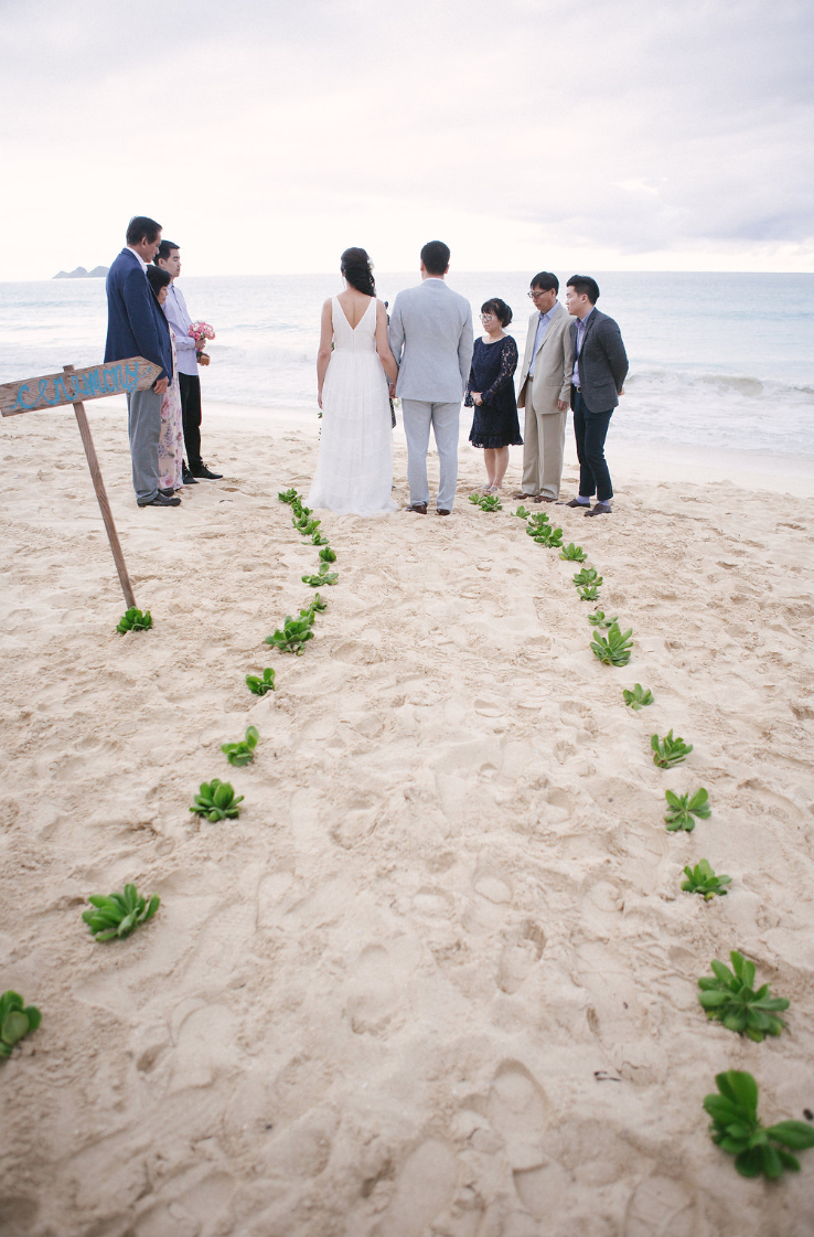 oahu-beach-ceremony
