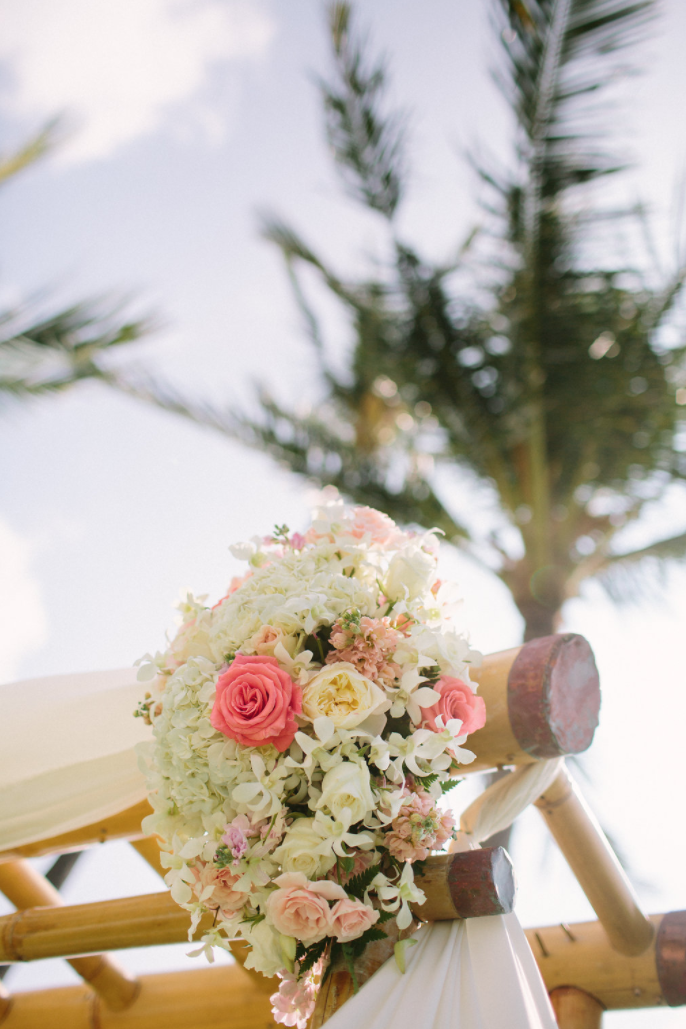 oahu-grassy-ocean-wedding