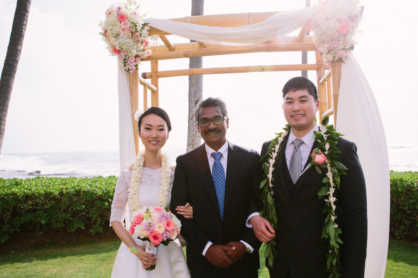 paradise-cove-oahu-wedding