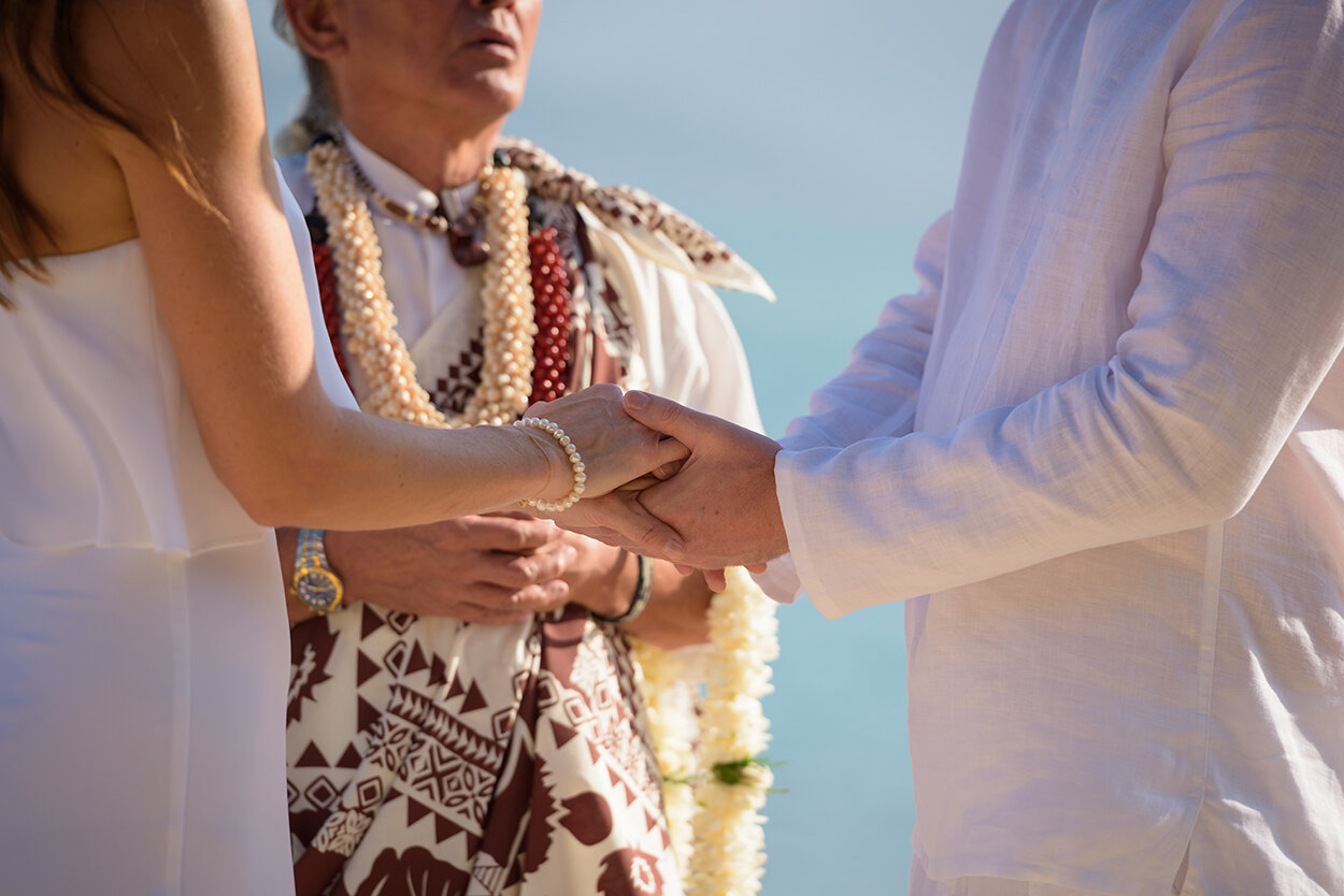 hawaii-beach-wedding