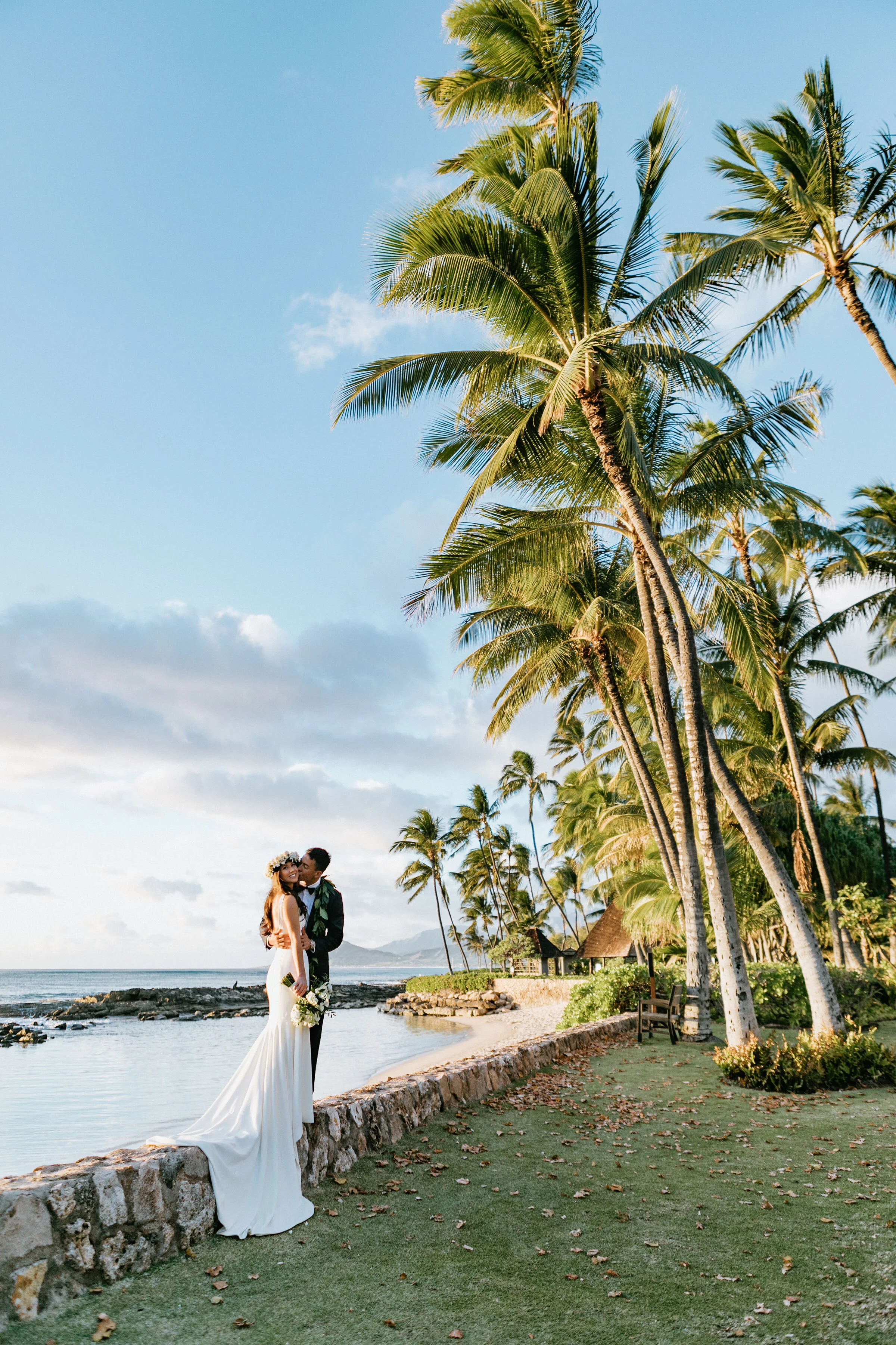 simple-hawaii-beach-wedding