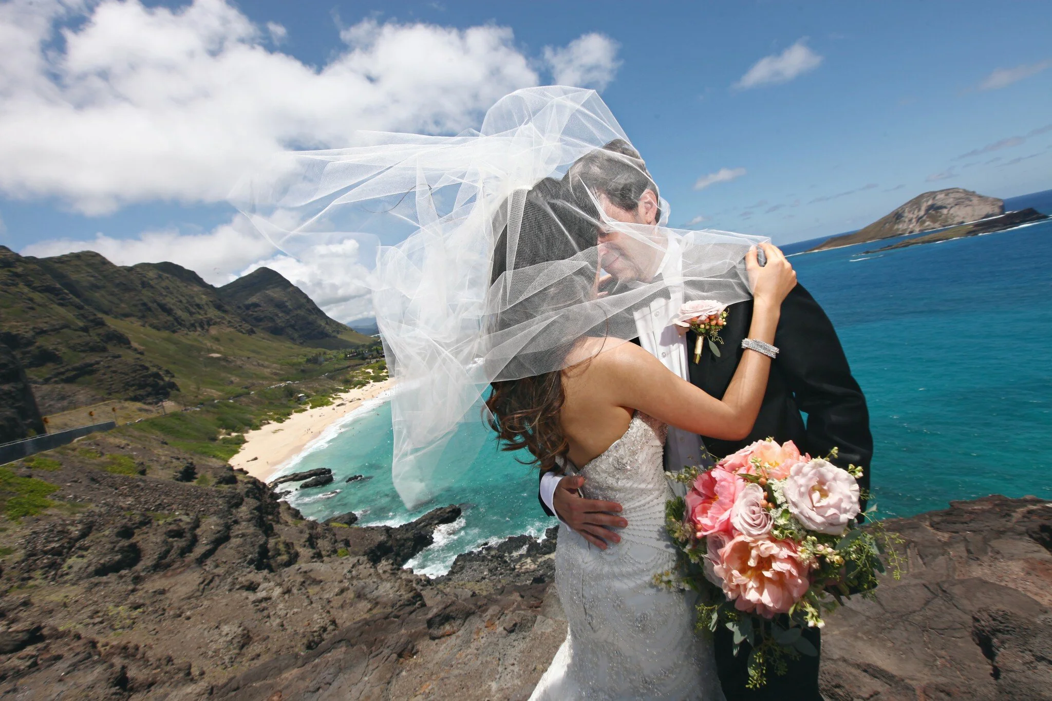hawaii-destination-wedding
