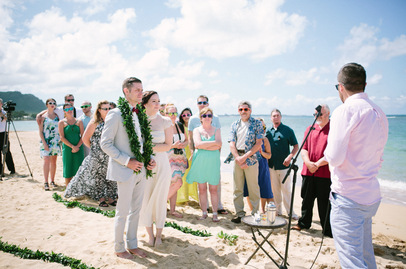 hawaii-wedding-shades