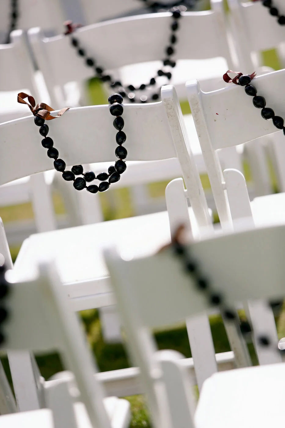 hawaiian-wedding-leis