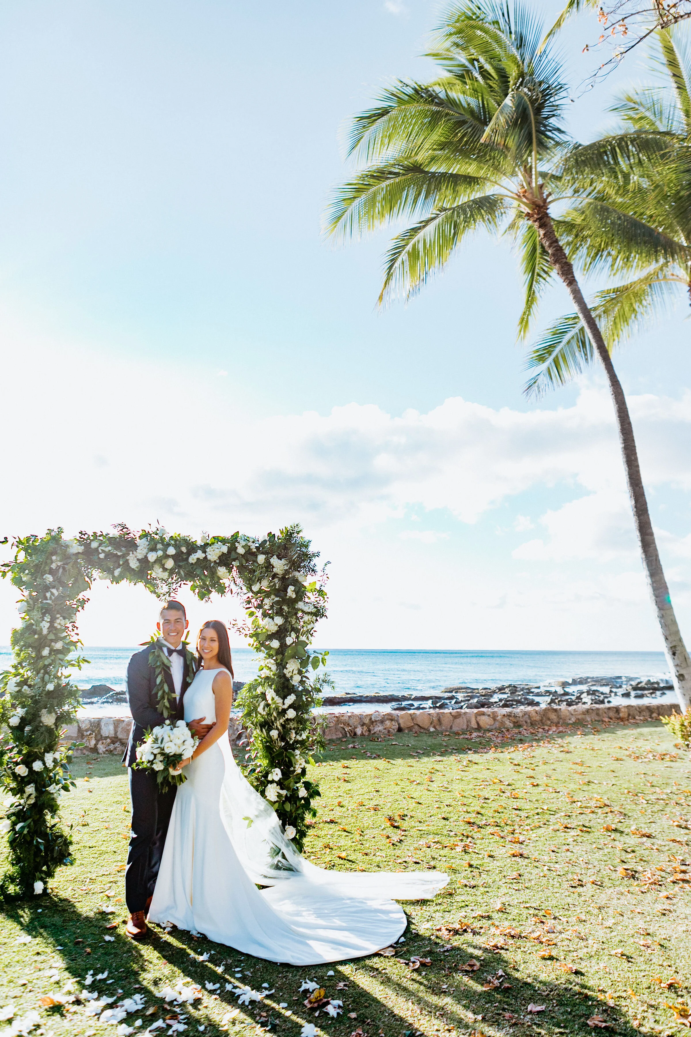 Rachel+Ka'imiWeddingHawaii-JennaLeePictures-575.jpg