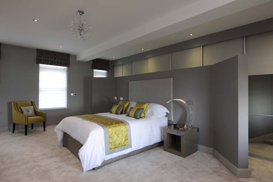  This unit has&nbsp;been individually designed as open plan with a bedroom&nbsp;zone&nbsp;which&nbsp;can be screened off for privacy.    